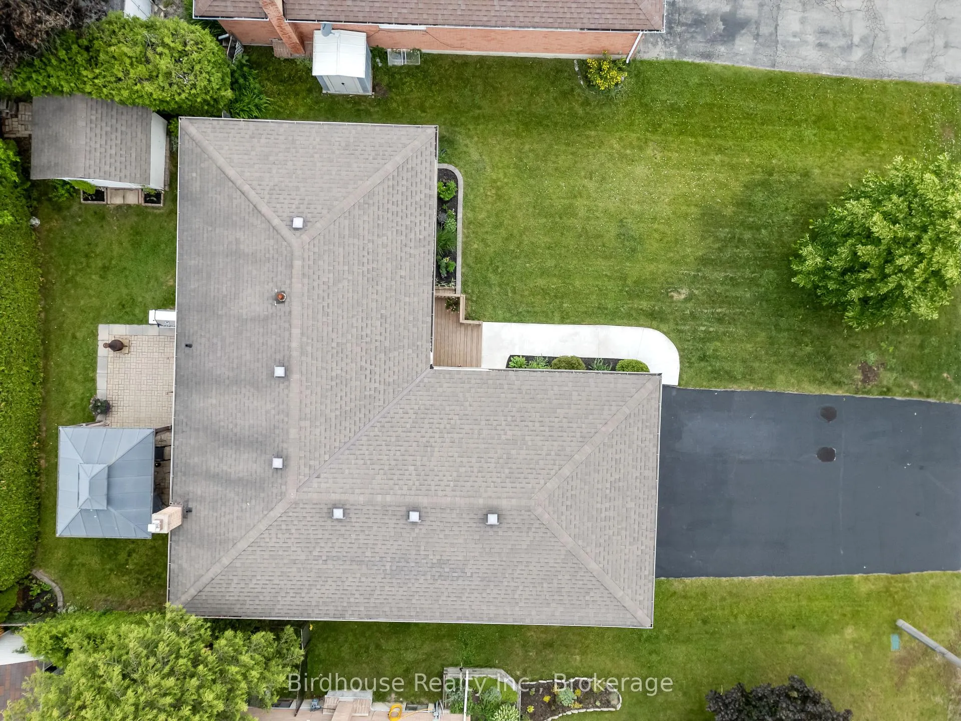 Photo 40 of 46 Corneil Street, Kawartha Lakes, Lindsay — HOMEH