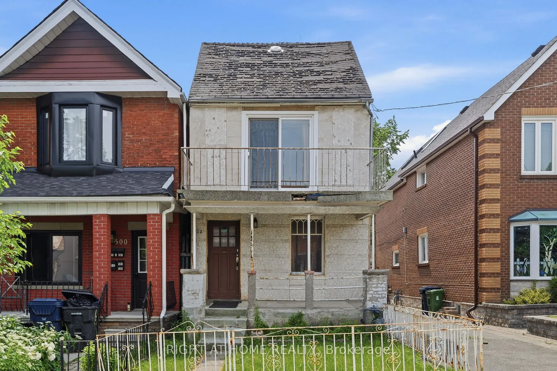 Photo 2 of 502 Salem Avenue N, Toronto, Dovercourt-Wallace Emerson-Junction — HOMEH