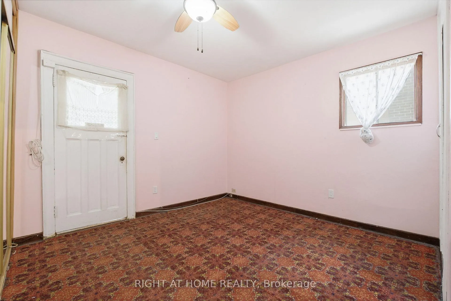 Photo 14 of 502 Salem Avenue N, Toronto, Dovercourt-Wallace Emerson-Junction — HOMEH