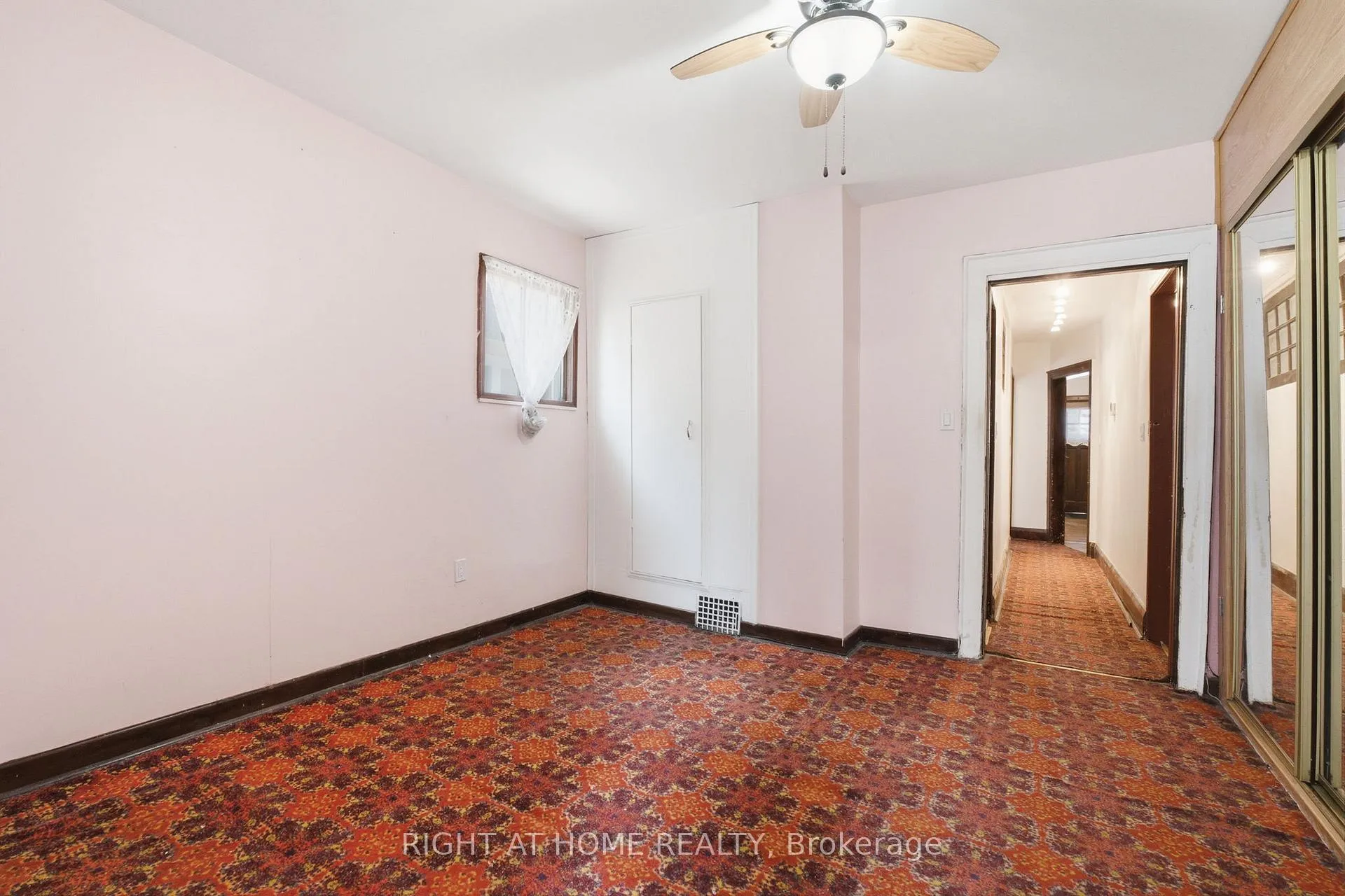 Photo 15 of 502 Salem Avenue N, Toronto, Dovercourt-Wallace Emerson-Junction — HOMEH