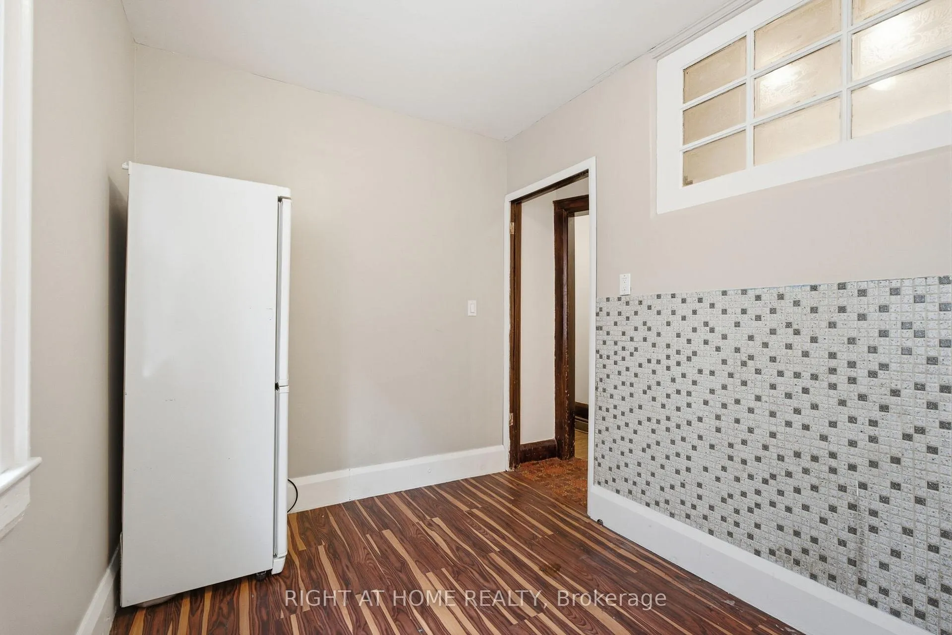 Photo 34 of 502 Salem Avenue N, Toronto, Dovercourt-Wallace Emerson-Junction — HOMEH