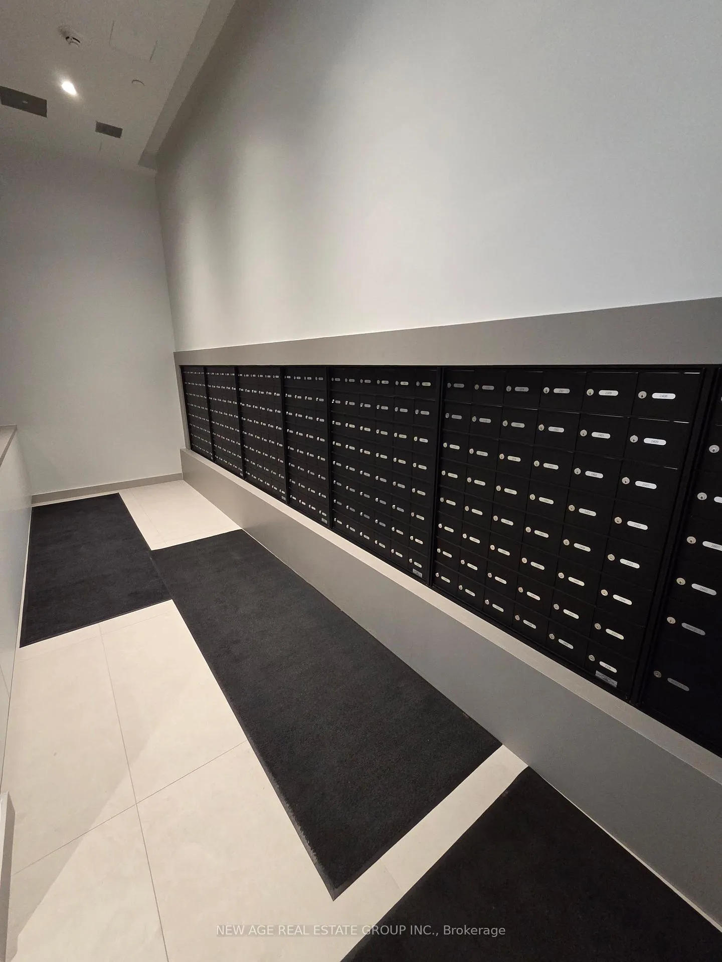 Photo 27 of Unit 2309, 2075 Lakeshore Road, Burlington, Brant — HOMEH