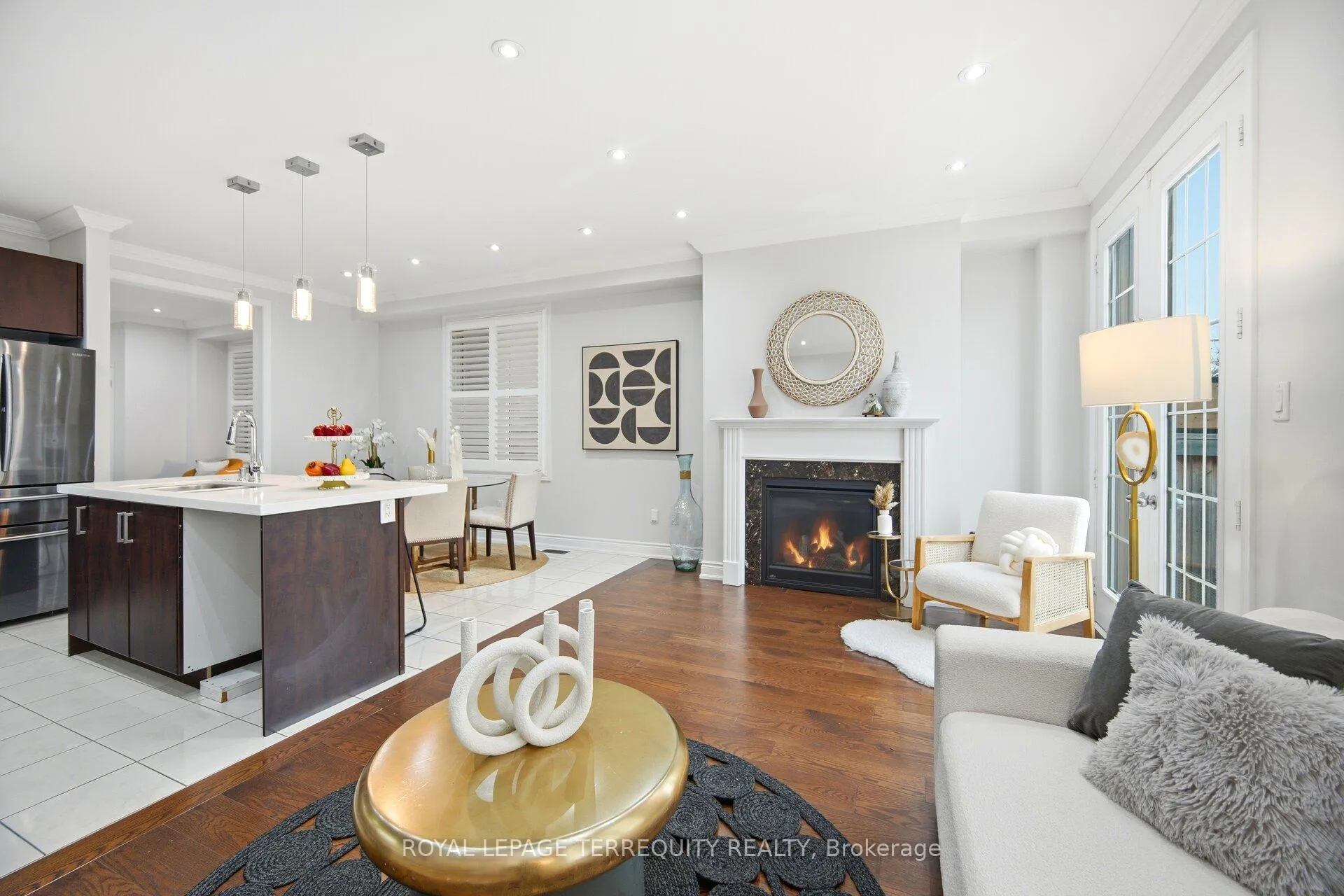 Photo 9 of 86 Hatton Garden Road, Vaughan, Vellore Village — HOMEH