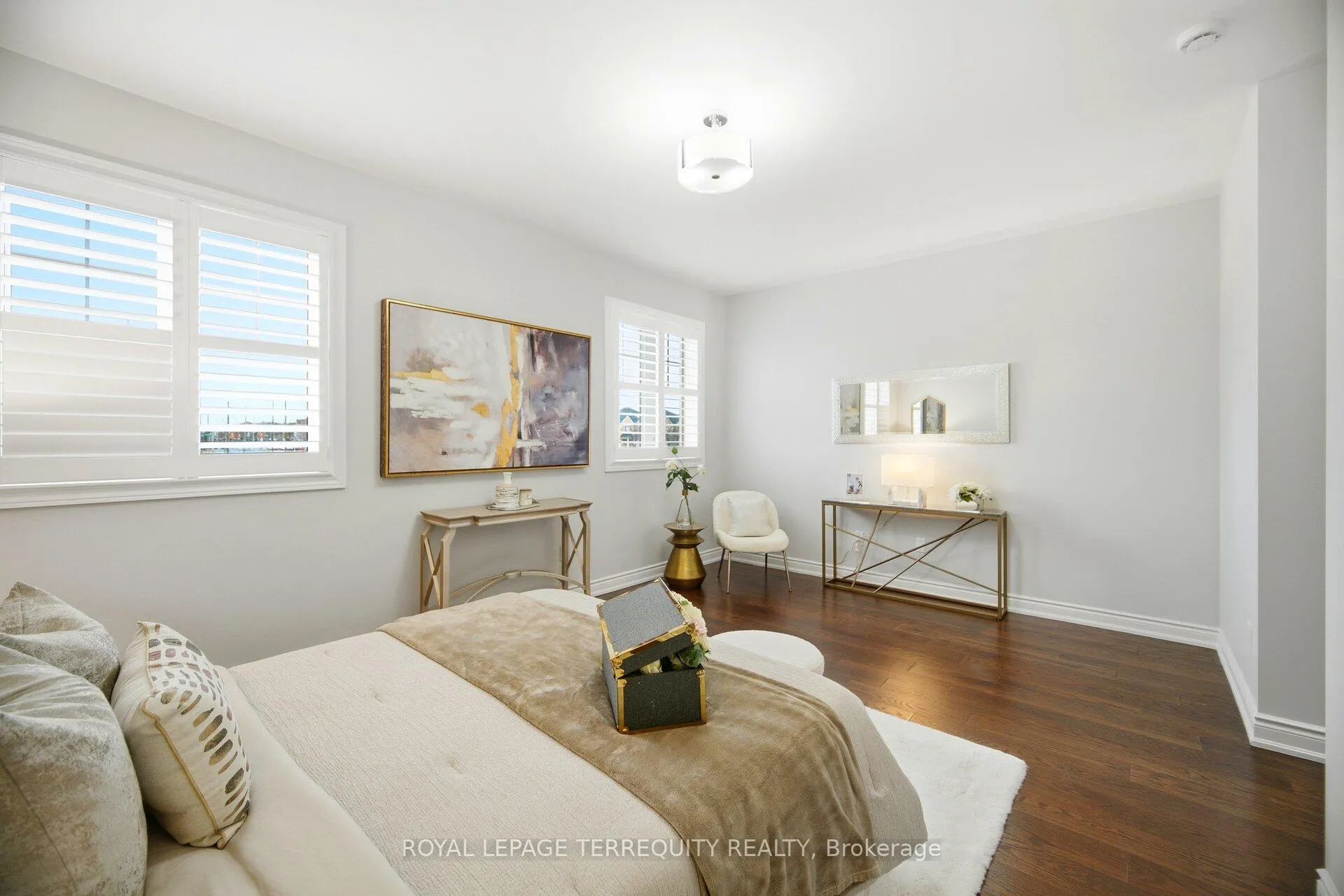 Photo 20 of 86 Hatton Garden Road, Vaughan, Vellore Village — HOMEH