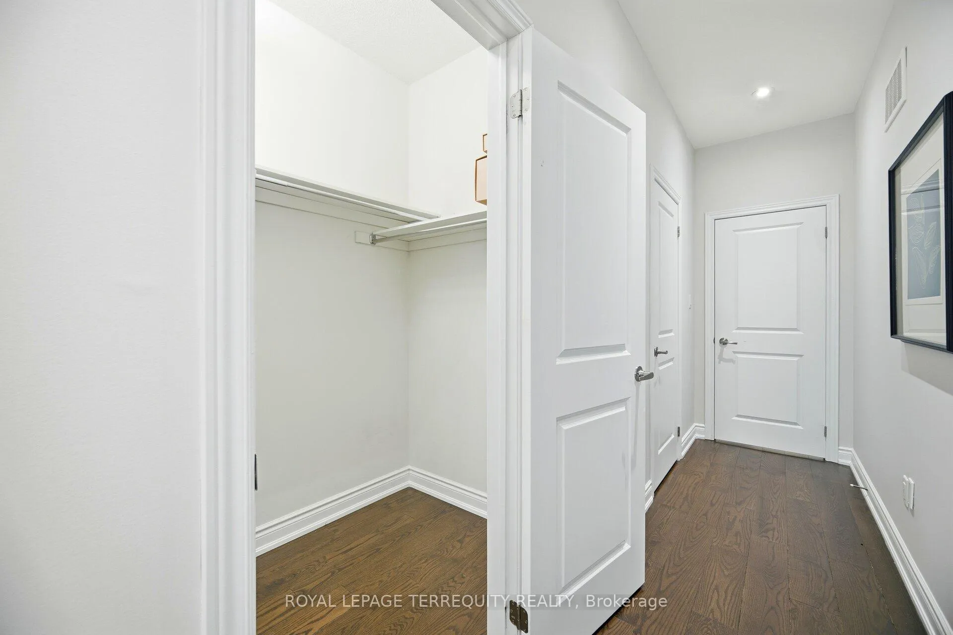 Photo 25 of 86 Hatton Garden Road, Vaughan, Vellore Village — HOMEH