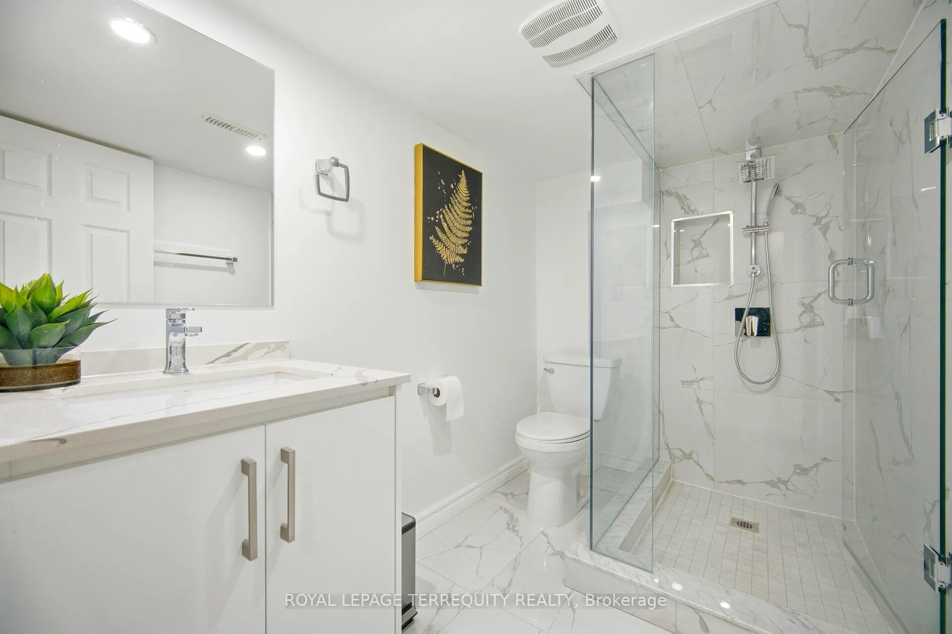 Photo 37 of 86 Hatton Garden Road, Vaughan, Vellore Village — HOMEH
