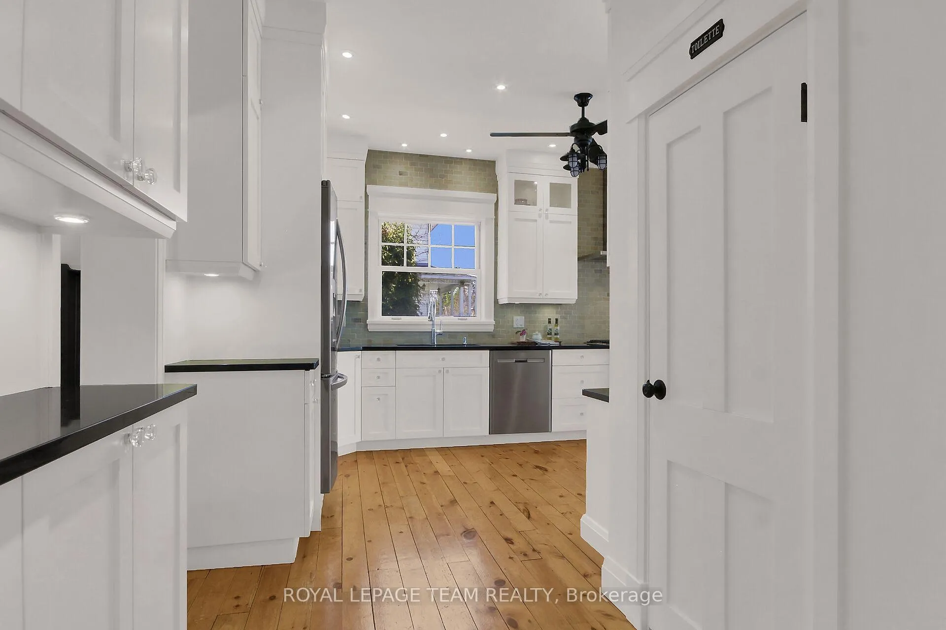 Photo 15 of 154 Lake Avenue E, Carleton Place, Carleton Place — HOMEH
