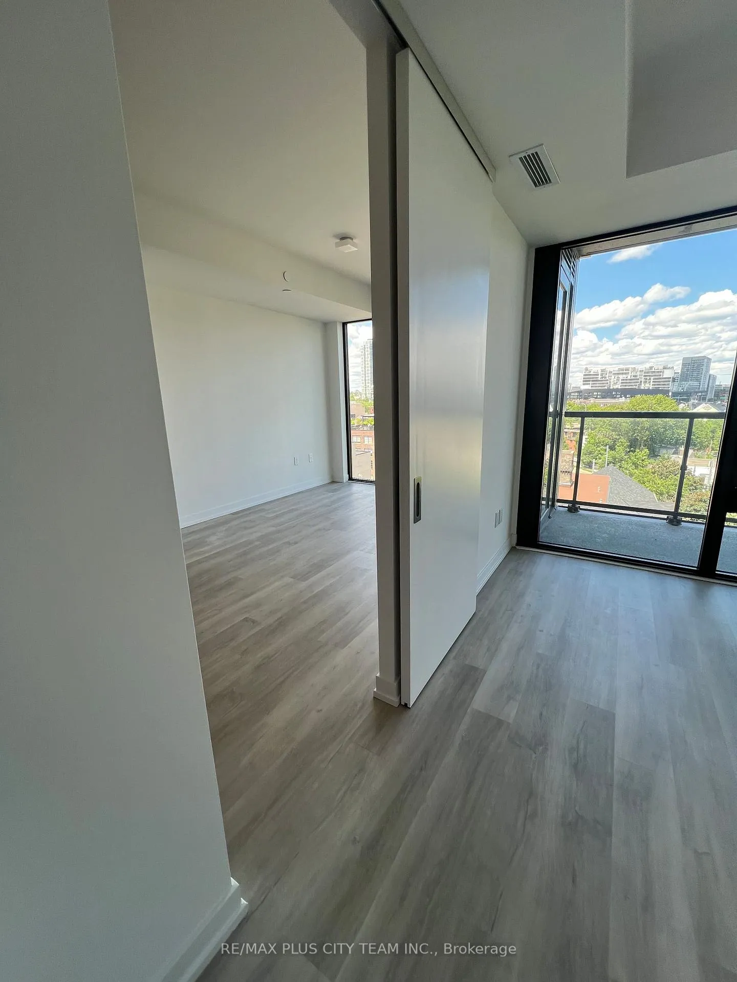 Photo 9 of Unit 707, 28 Eastern Avenue, Toronto, Moss Park — HOMEH