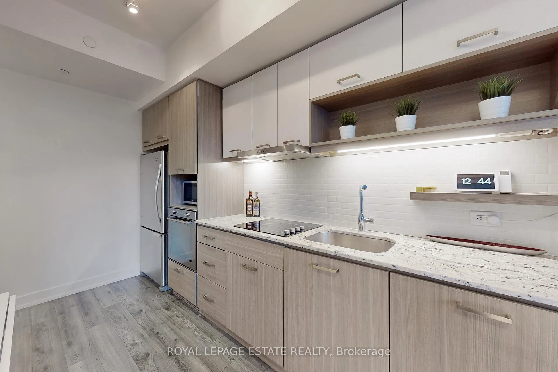 Photo 3 of Unit 306, 170 Chiltern Hill Road, Toronto, Humewood-Cedarvale — HOMEH