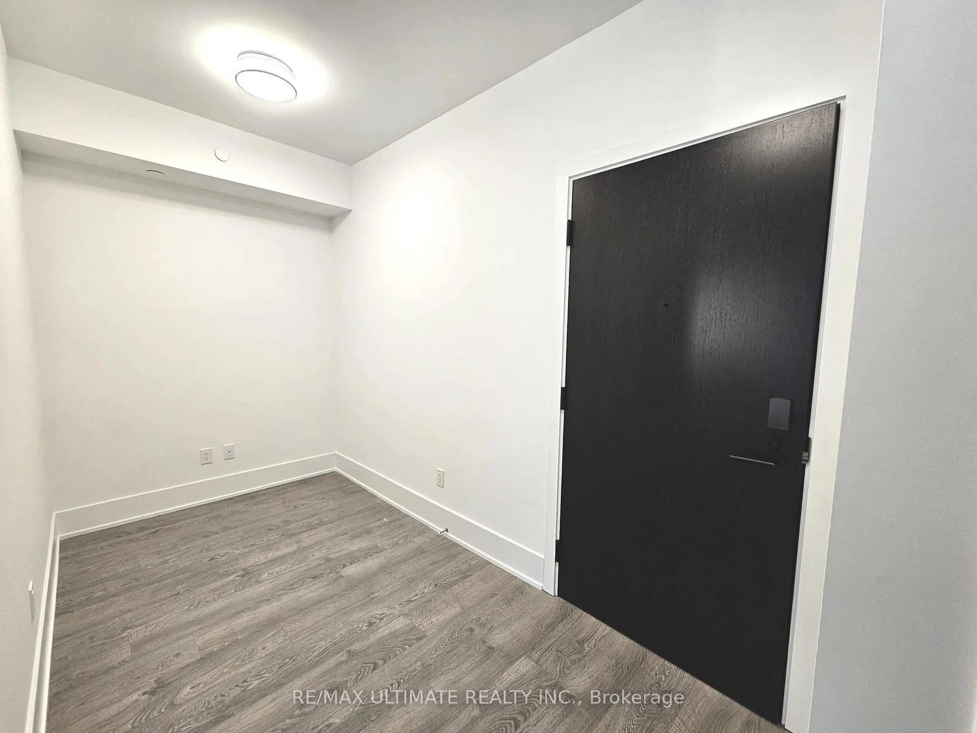 Photo 2 of Unit 1303, 470 Front Street W, Toronto, Waterfront Communities — HOMEH