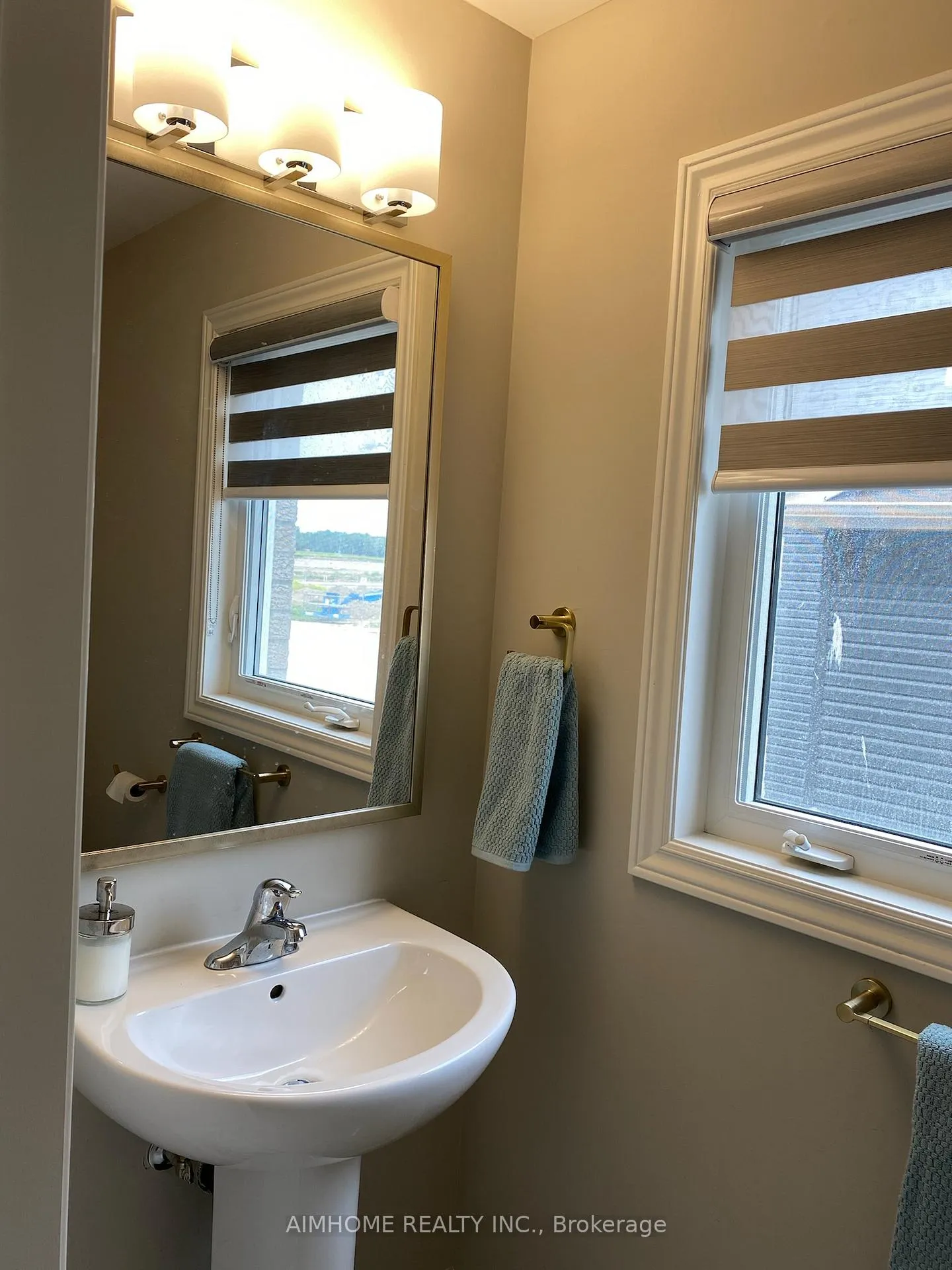 Photo 31 of 218 Prescott Drive, Clearview, Stayner — HOMEH