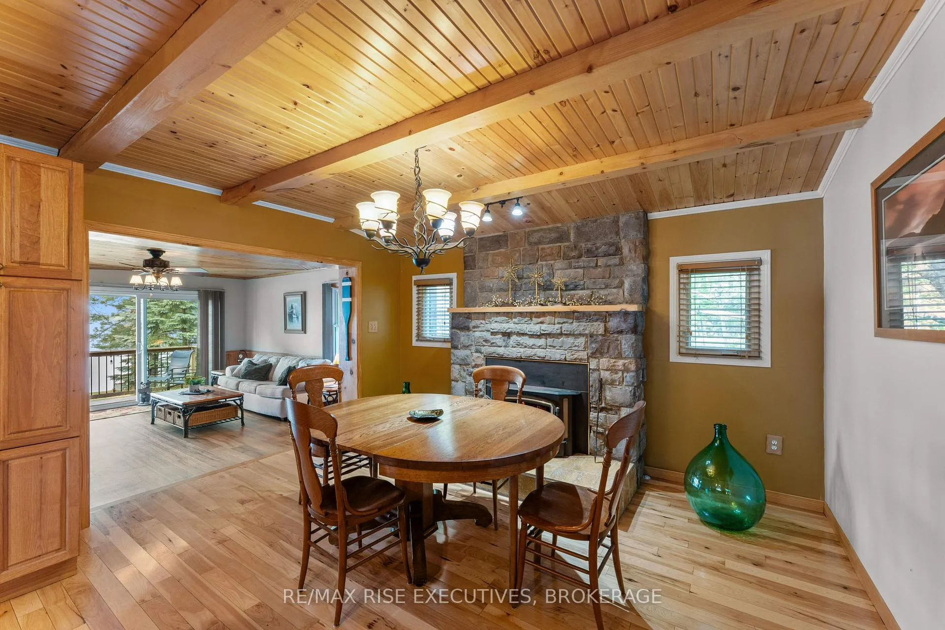 Photo 4 of 6862 Smith Lane, Frontenac, Frontenac South — HOMEH