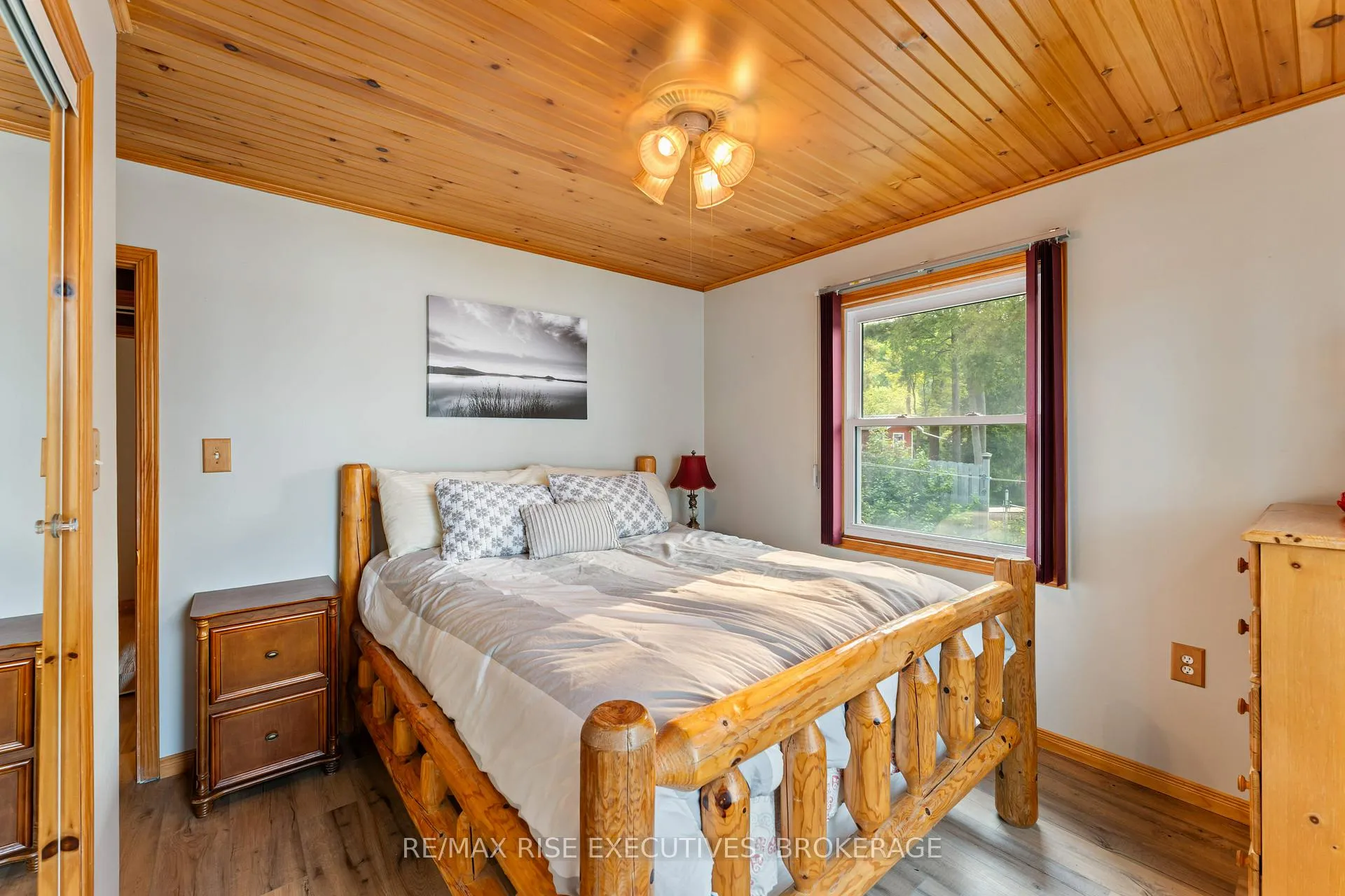 Photo 21 of 6862 Smith Lane, Frontenac, Frontenac South — HOMEH