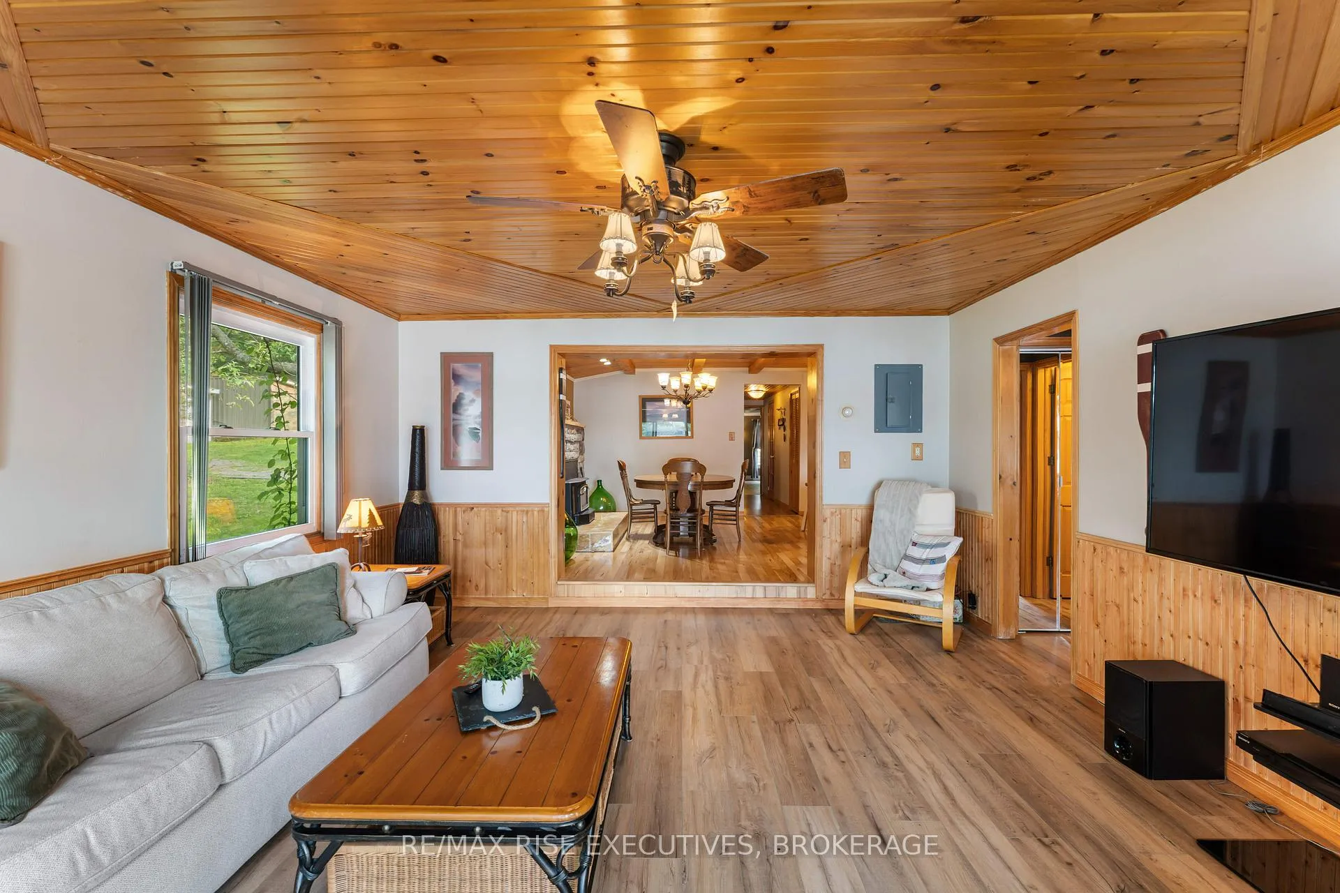 Photo 7 of 6862 Smith Lane, Frontenac, Frontenac South — HOMEH