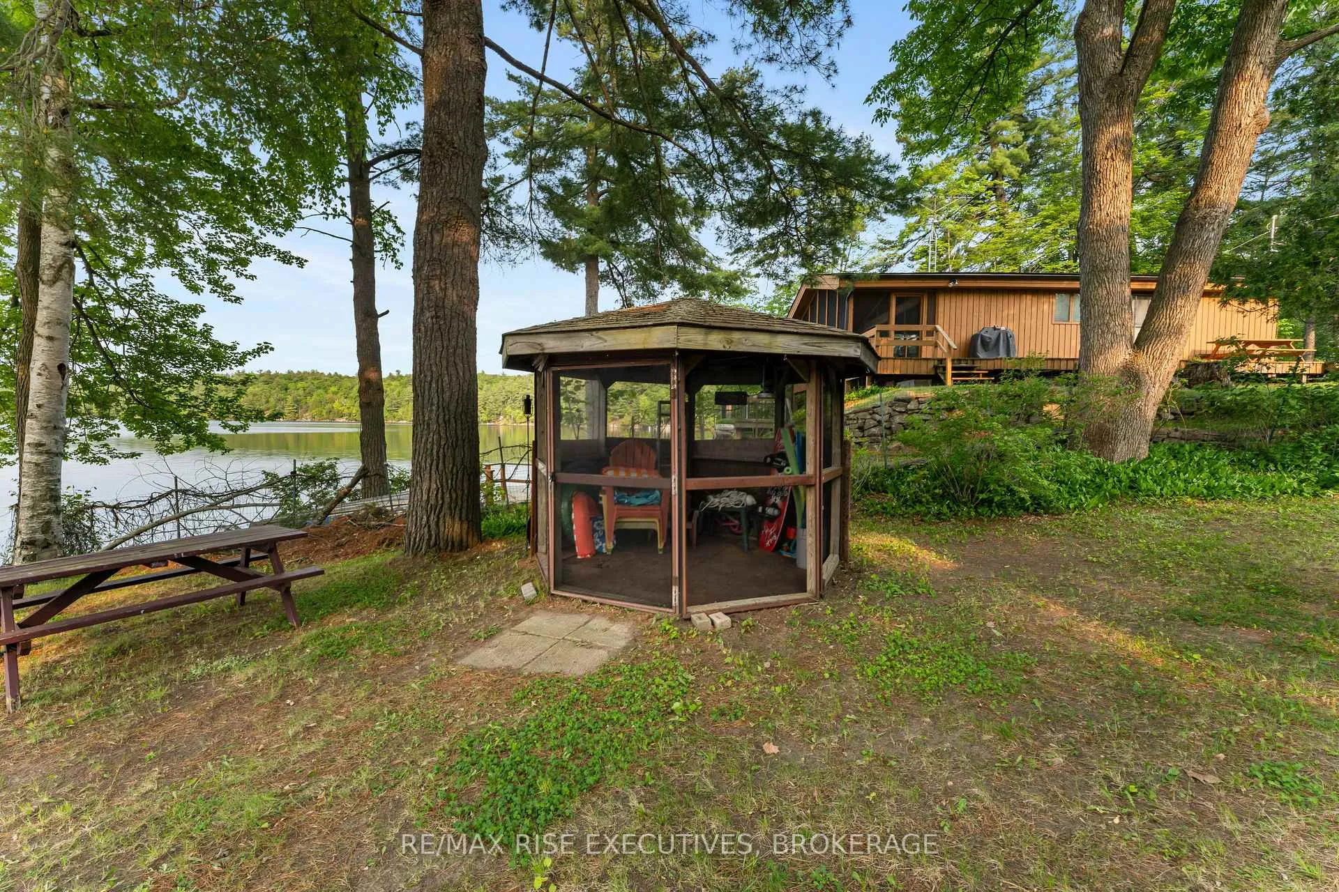 Photo 26 of 6862 Smith Lane, Frontenac, Frontenac South — HOMEH