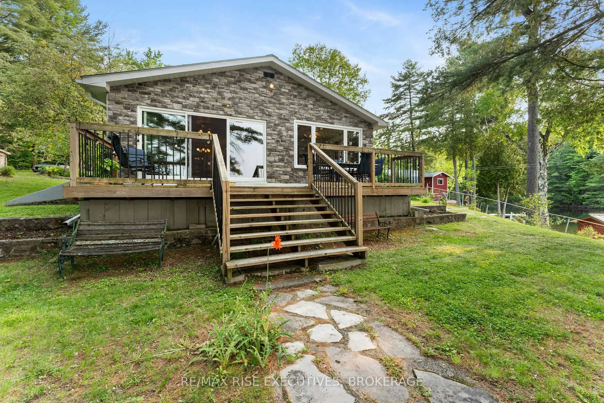 Photo 27 of 6862 Smith Lane, Frontenac, Frontenac South — HOMEH