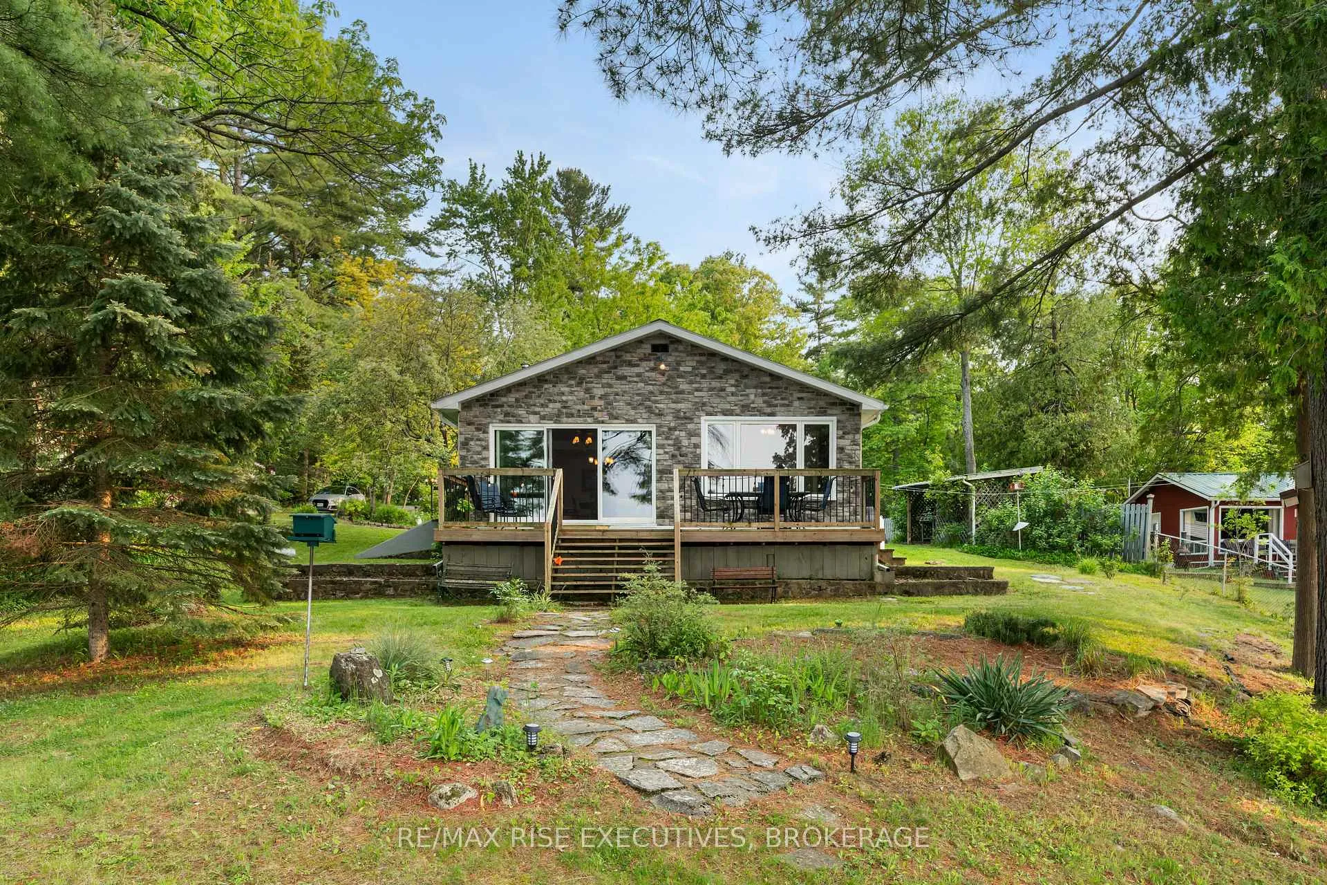 Photo 32 of 6862 Smith Lane, Frontenac, Frontenac South — HOMEH