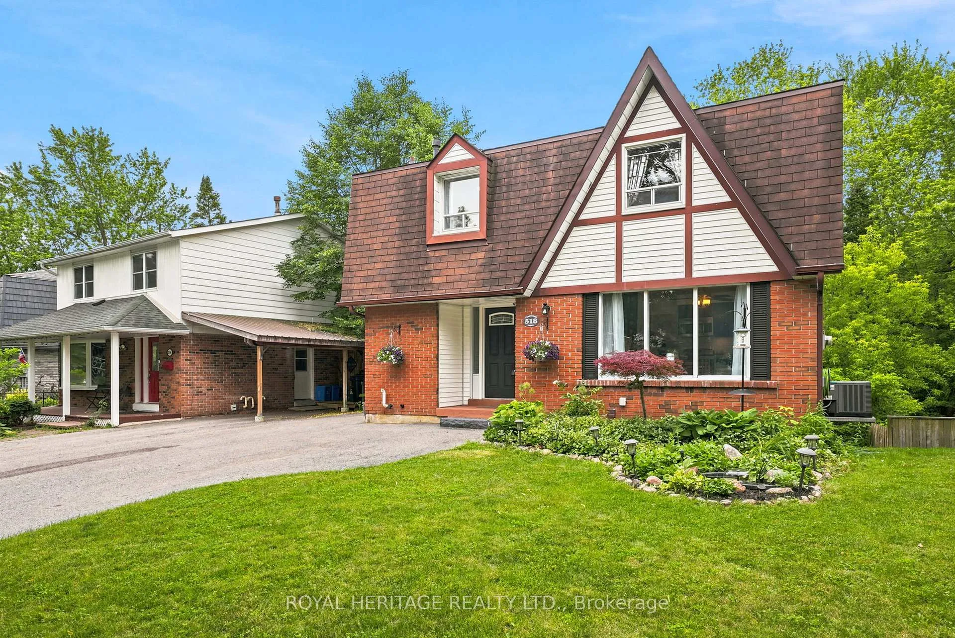 Photo 2 of 518 Crestwood Drive, Oshawa, O'Neill — HOMEH