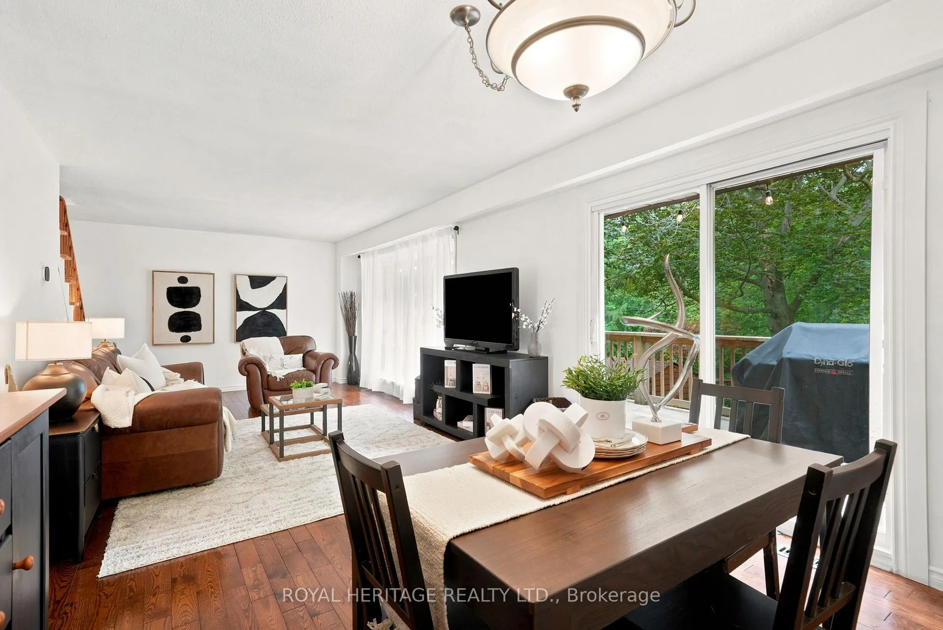 Photo 12 of 518 Crestwood Drive, Oshawa, O'Neill — HOMEH