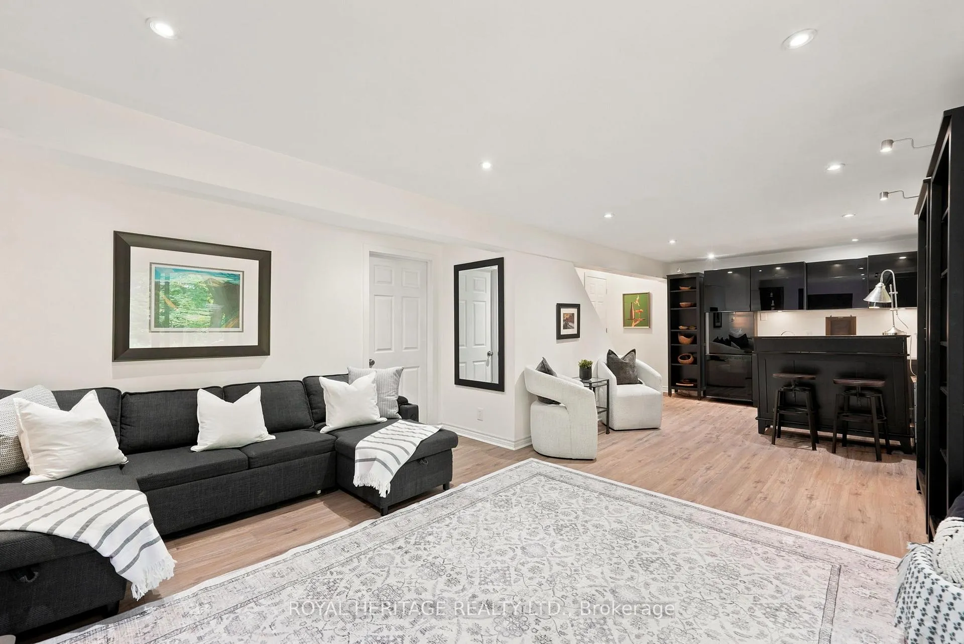 Photo 24 of 518 Crestwood Drive, Oshawa, O'Neill — HOMEH