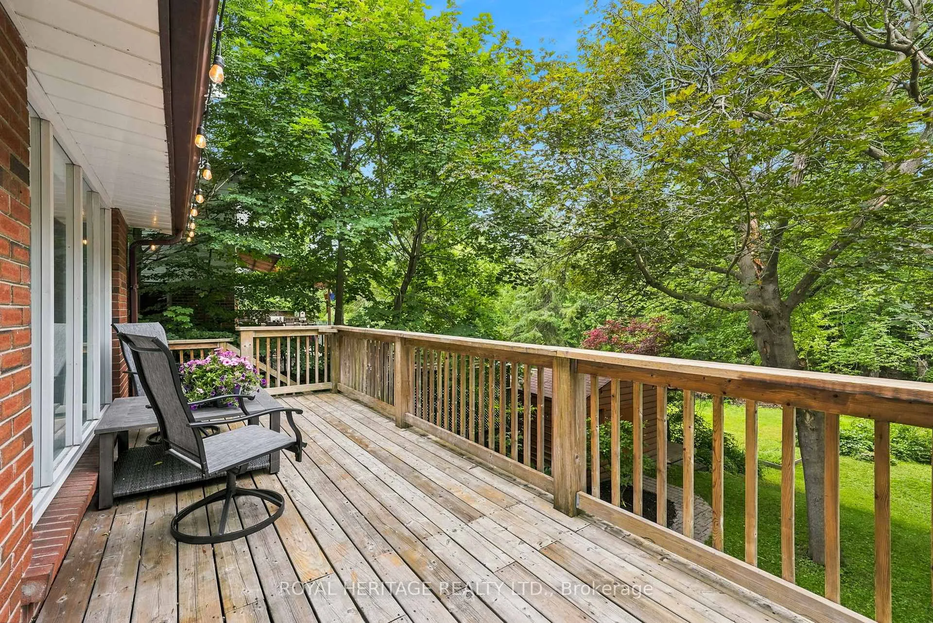 Photo 31 of 518 Crestwood Drive, Oshawa, O'Neill — HOMEH