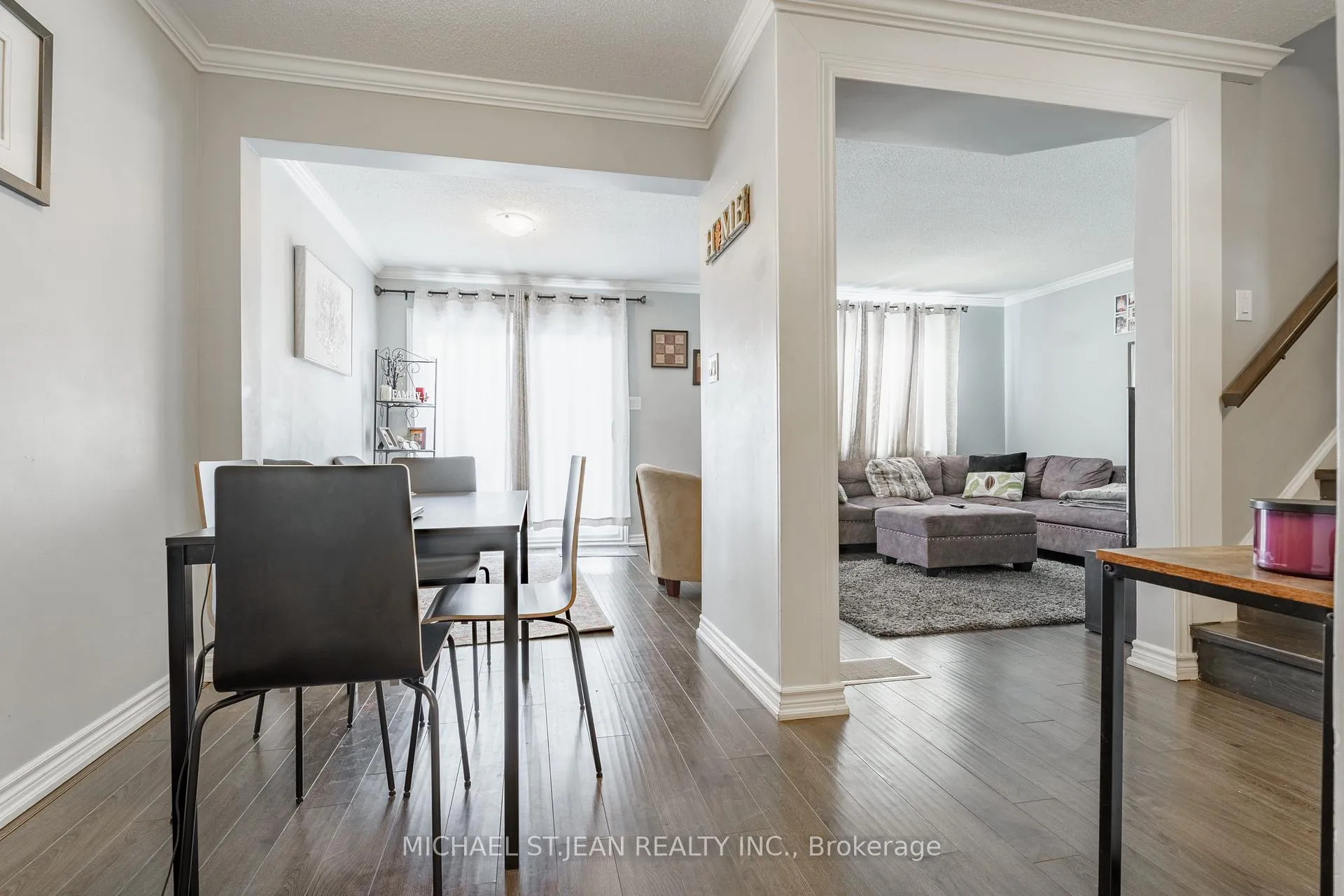 Photo 11 of 125 Limeridge Road W, Hamilton, Rolston — HOMEH