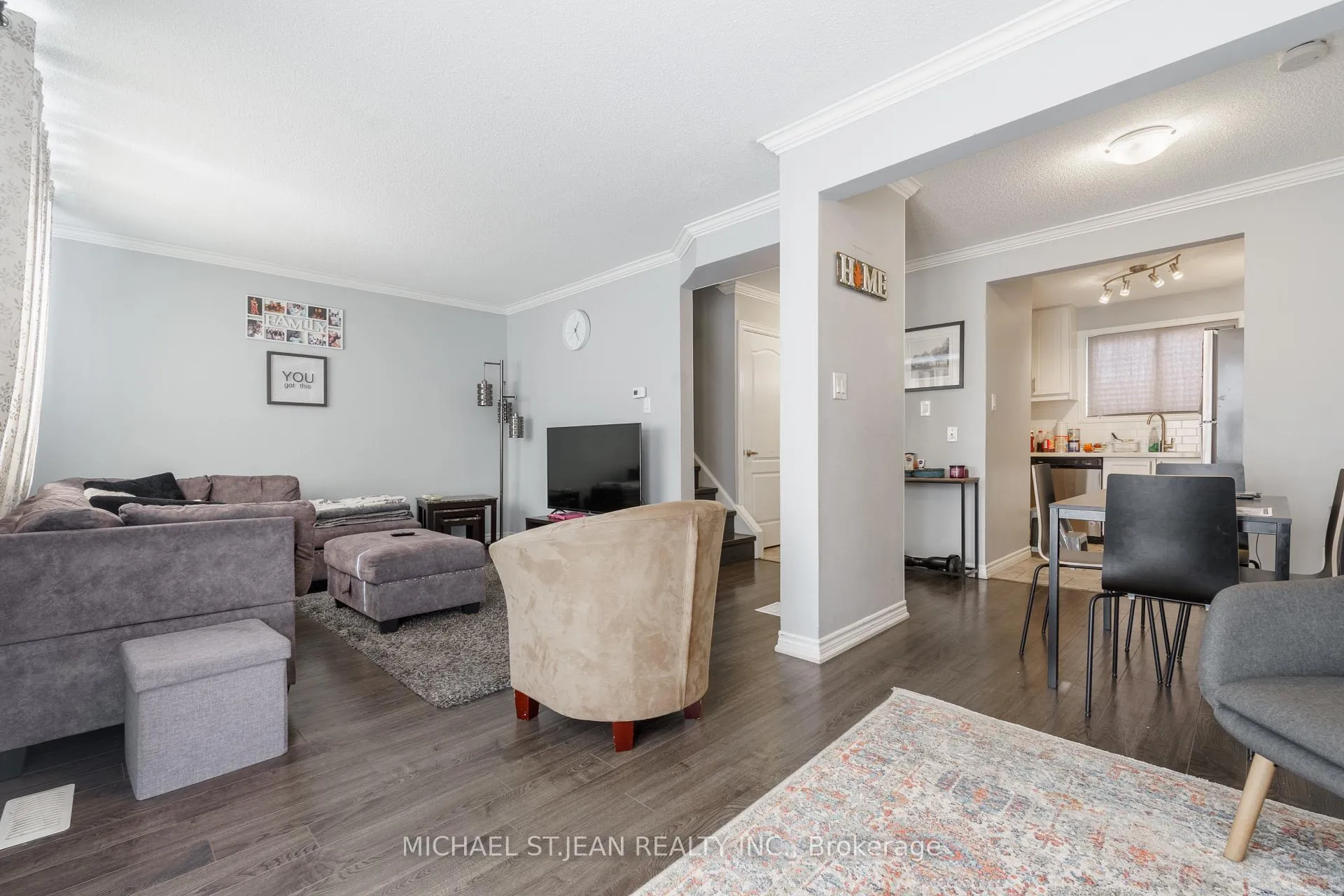 Photo 13 of 125 Limeridge Road W, Hamilton, Rolston — HOMEH