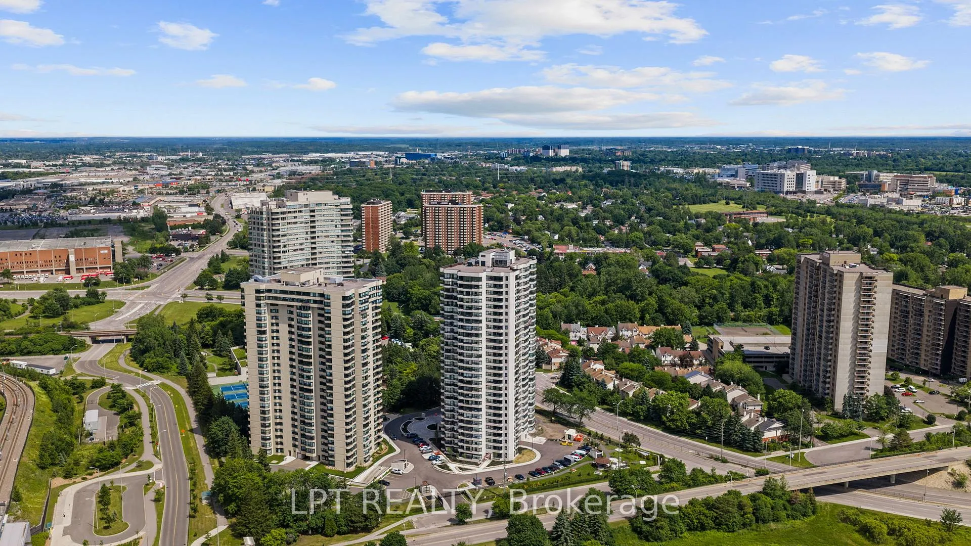 Photo 5 of Unit 1505, 1510 Riverside Drive, Ottawa, Riverview Park — HOMEH