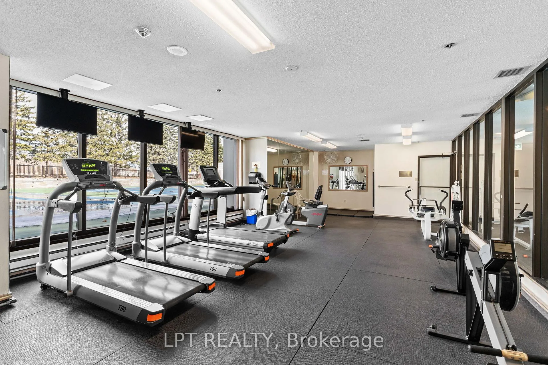 Photo 36 of Unit 1505, 1510 Riverside Drive, Ottawa, Riverview Park — HOMEH