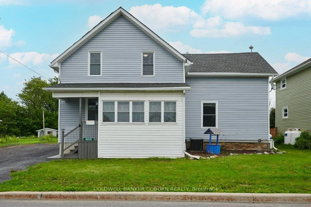 Front of 4915 County Road 12