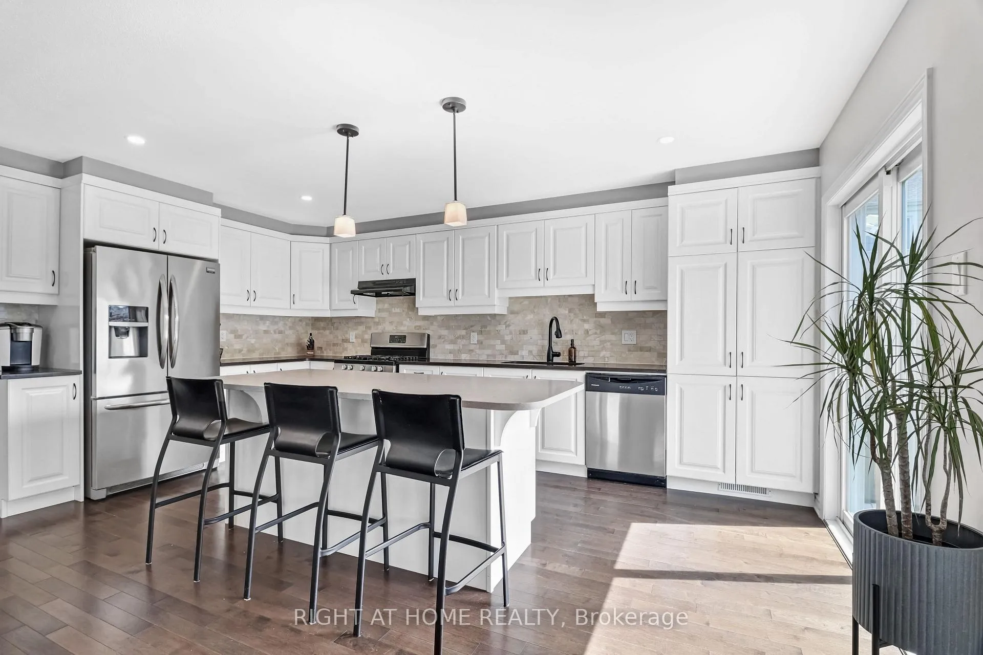 Photo 9 of 1896 Maple Grove Road, Ottawa, Stittsville (North) — HOMEH