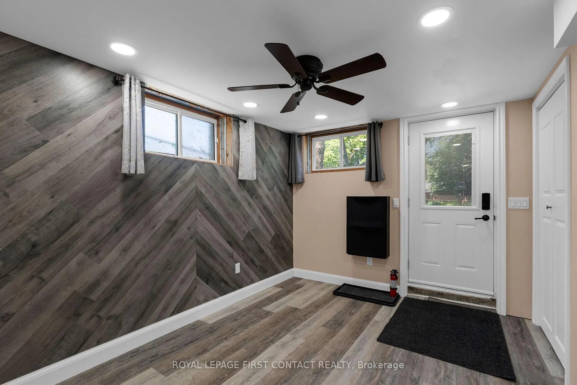 Photo 24 of 762 Dominion Avenue, Midland — HOMEH