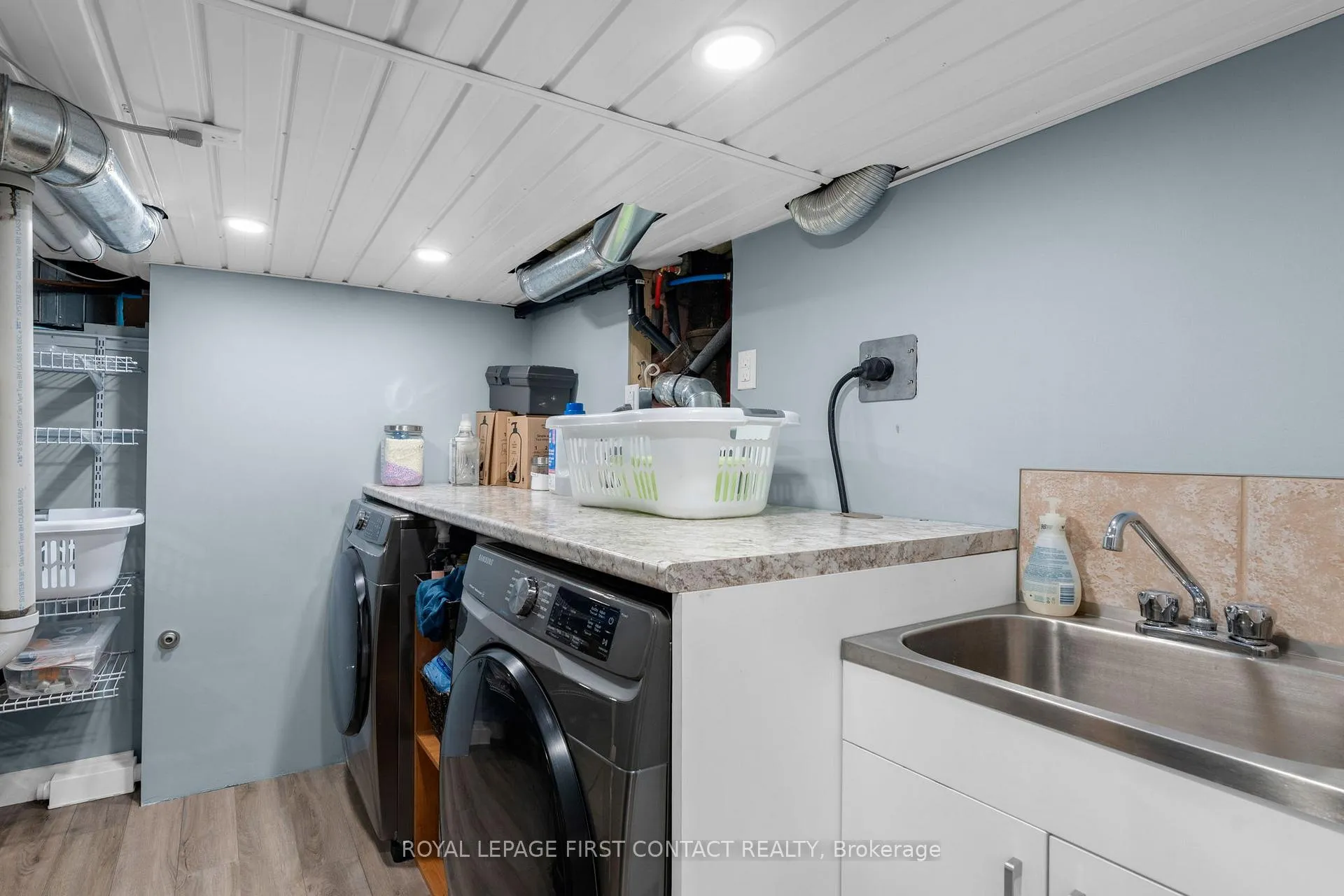 Photo 32 of 762 Dominion Avenue, Midland — HOMEH