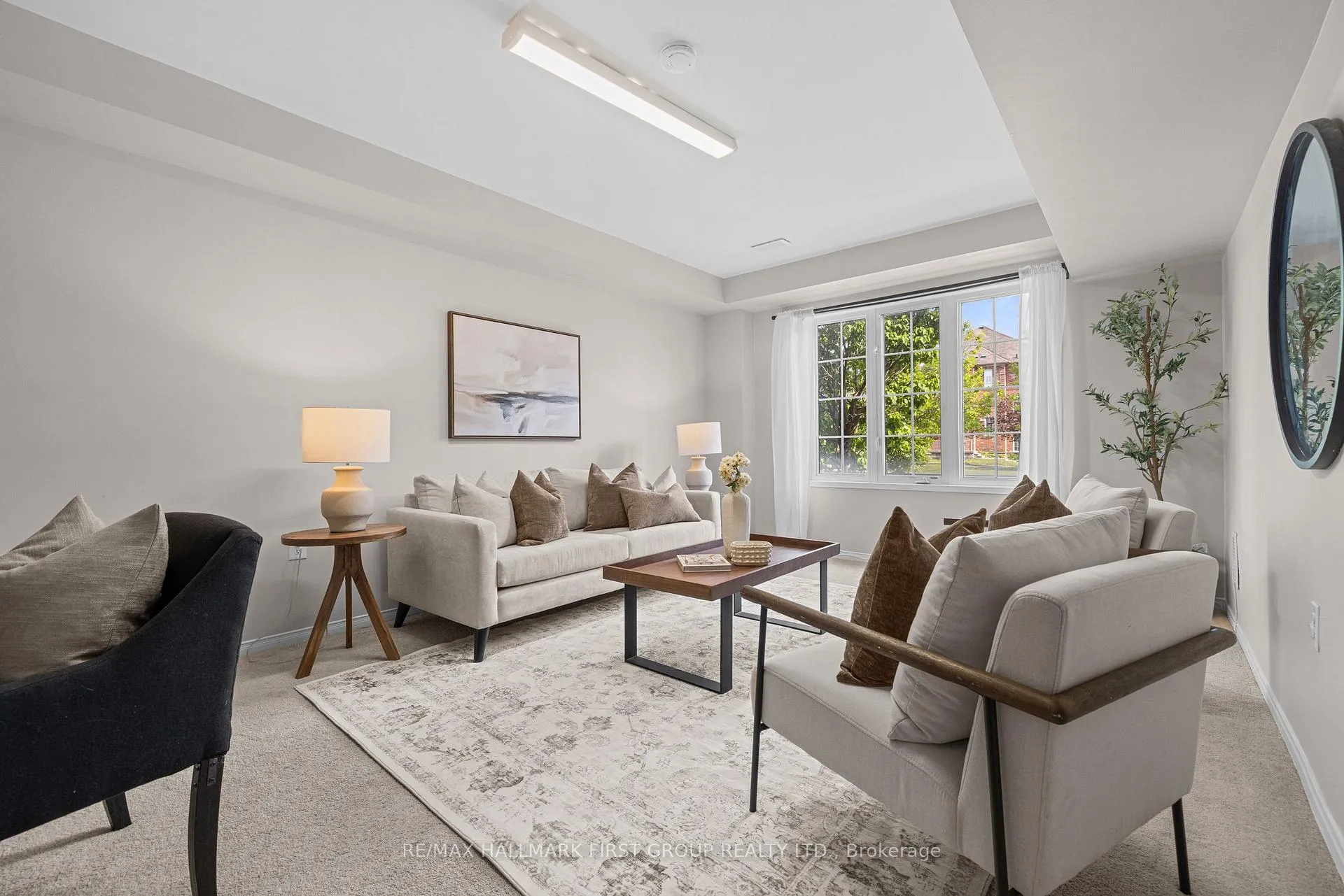 Photo 5 of 17 Edison Way, Whitby, Taunton North — HOMEH
