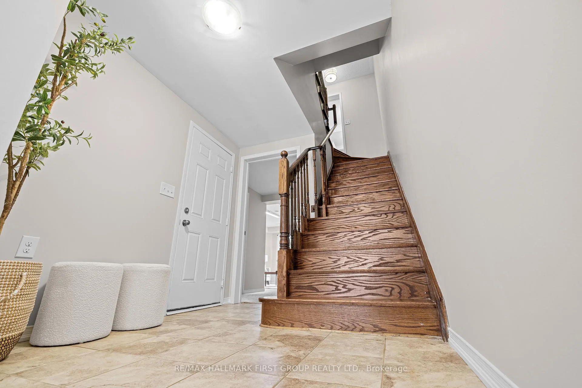 Photo 7 of 17 Edison Way, Whitby, Taunton North — HOMEH
