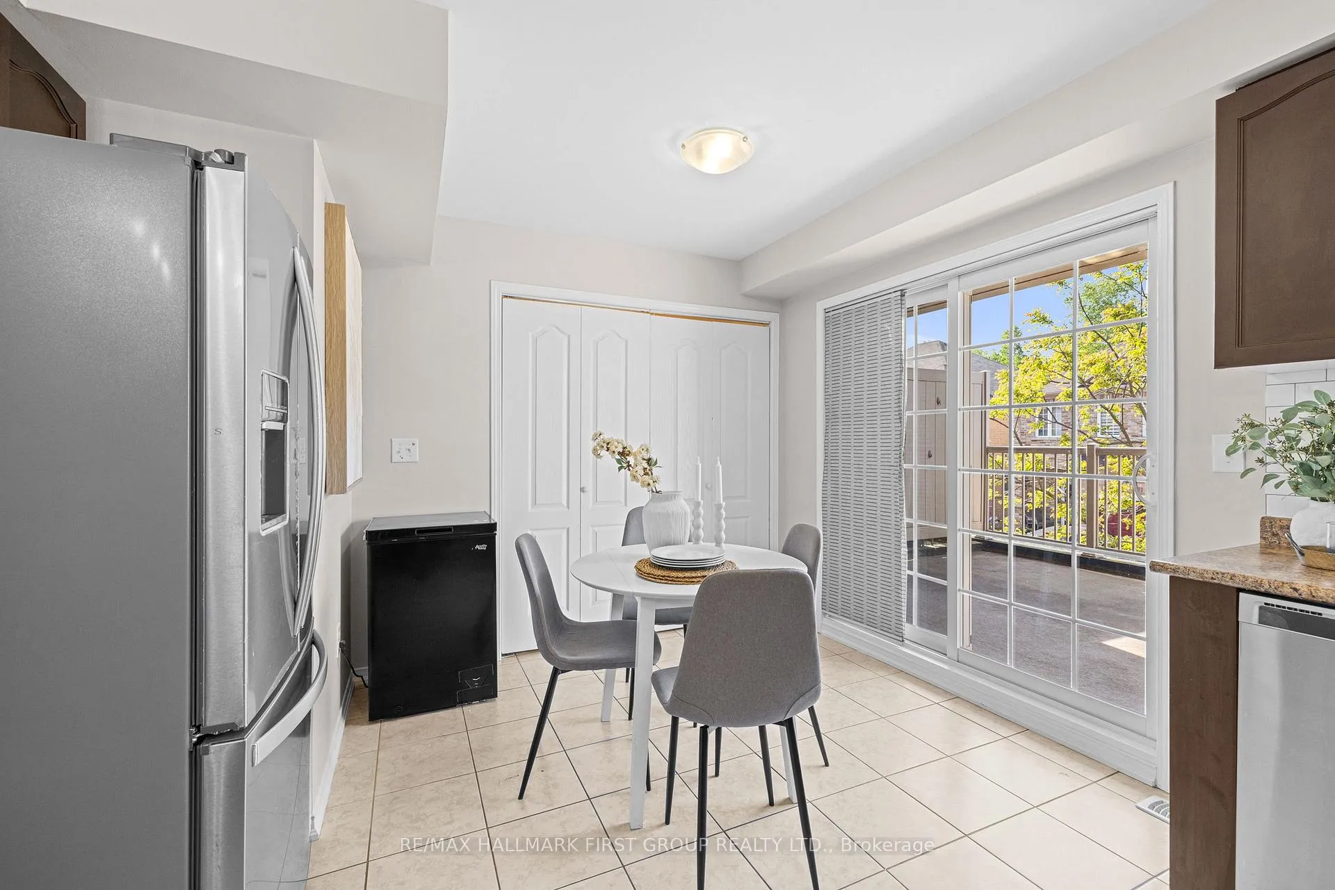 Photo 16 of 17 Edison Way, Whitby, Taunton North — HOMEH