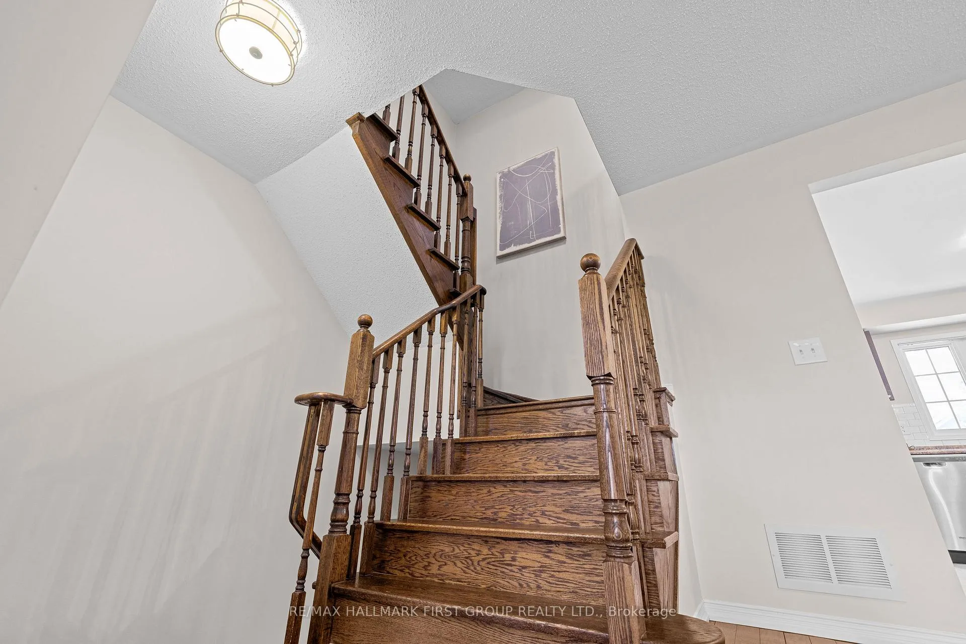 Photo 24 of 17 Edison Way, Whitby, Taunton North — HOMEH