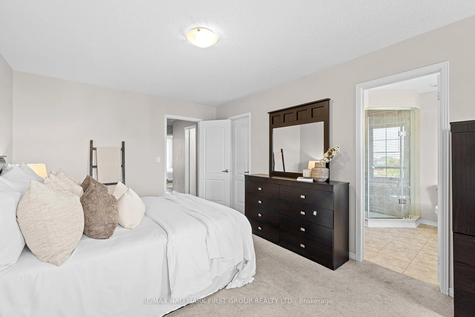 Photo 26 of 17 Edison Way, Whitby, Taunton North — HOMEH