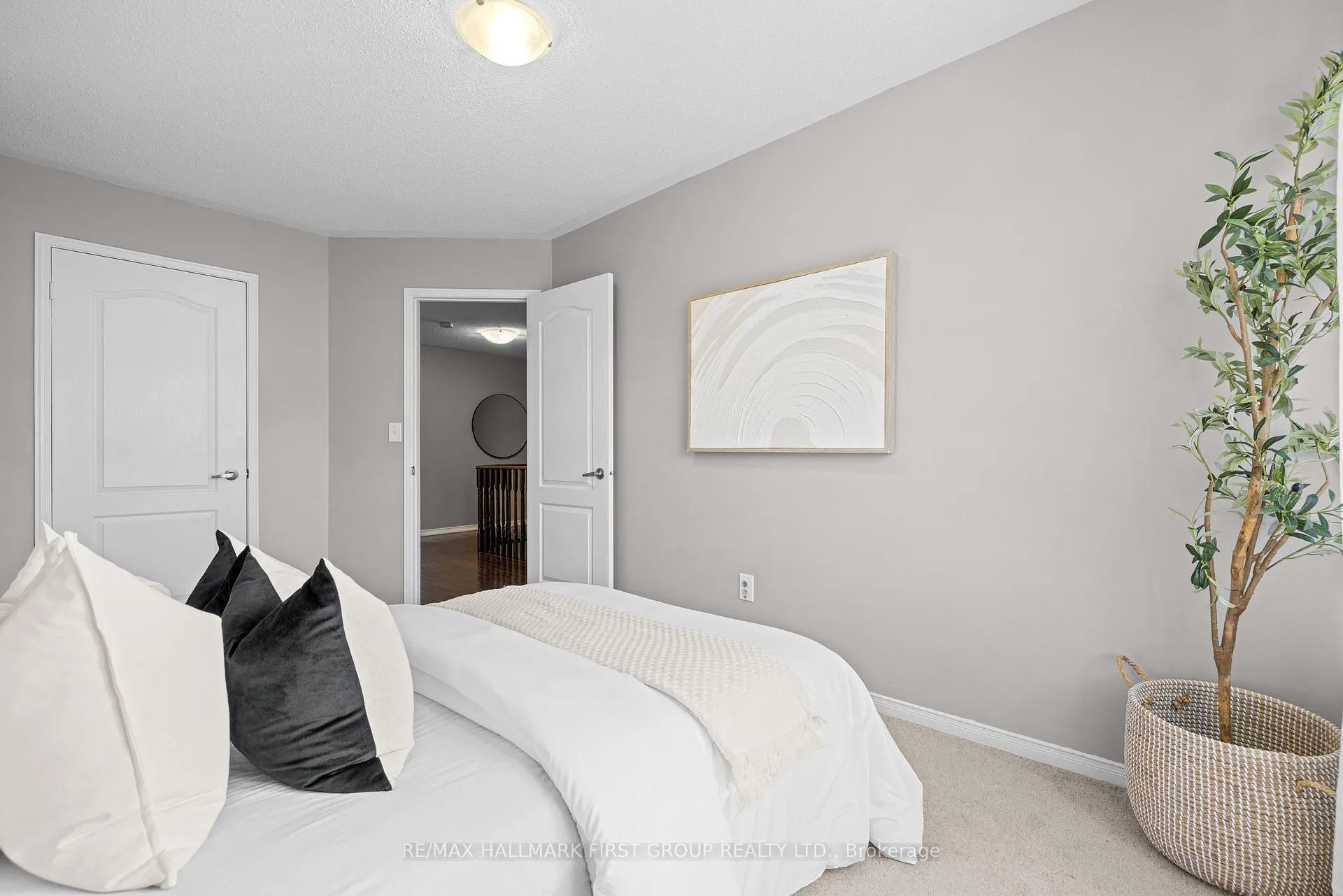 Photo 33 of 17 Edison Way, Whitby, Taunton North — HOMEH