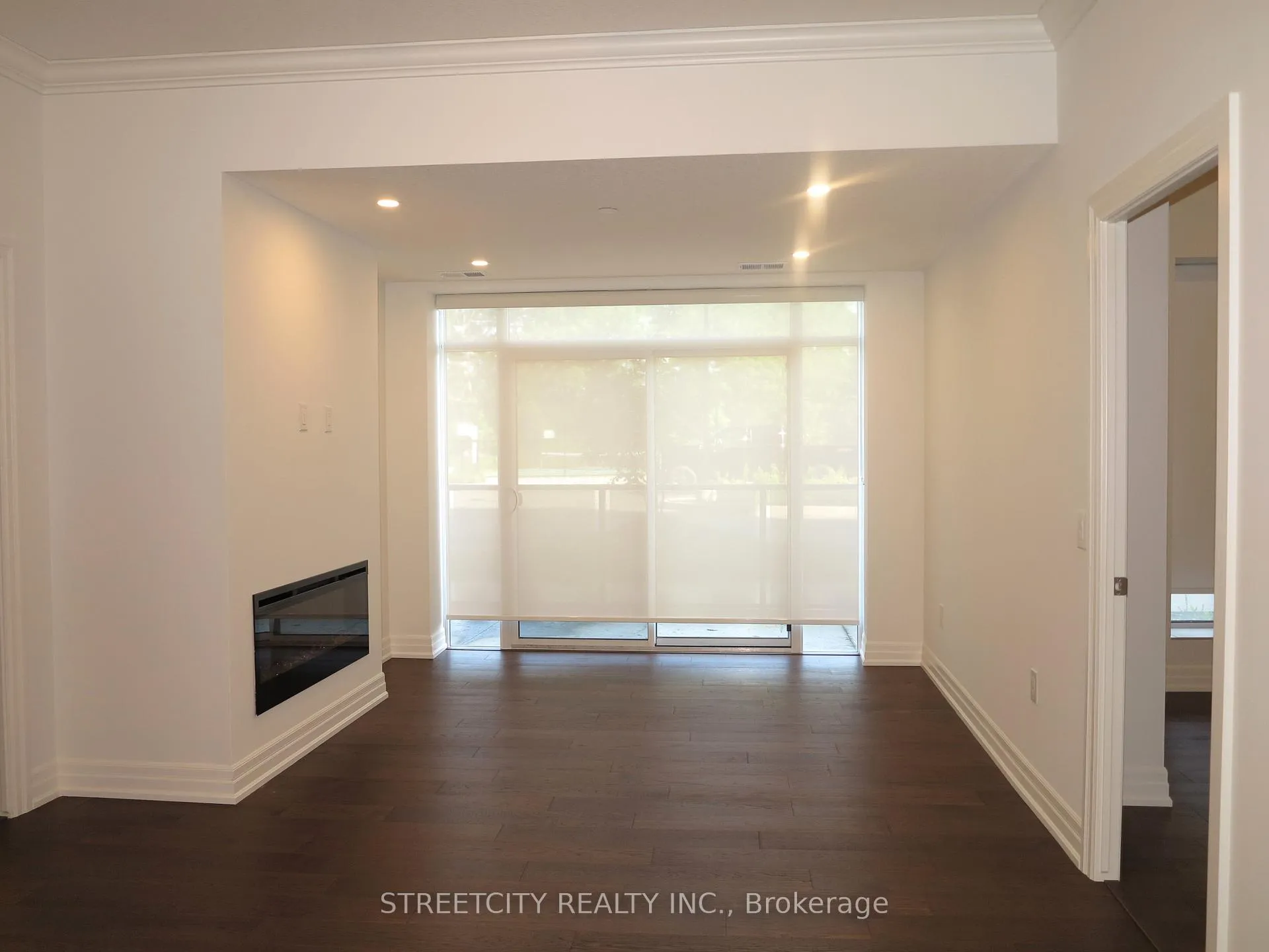 Photo 10 of Unit 111, 480 Callaway Road, London, North R — HOMEH