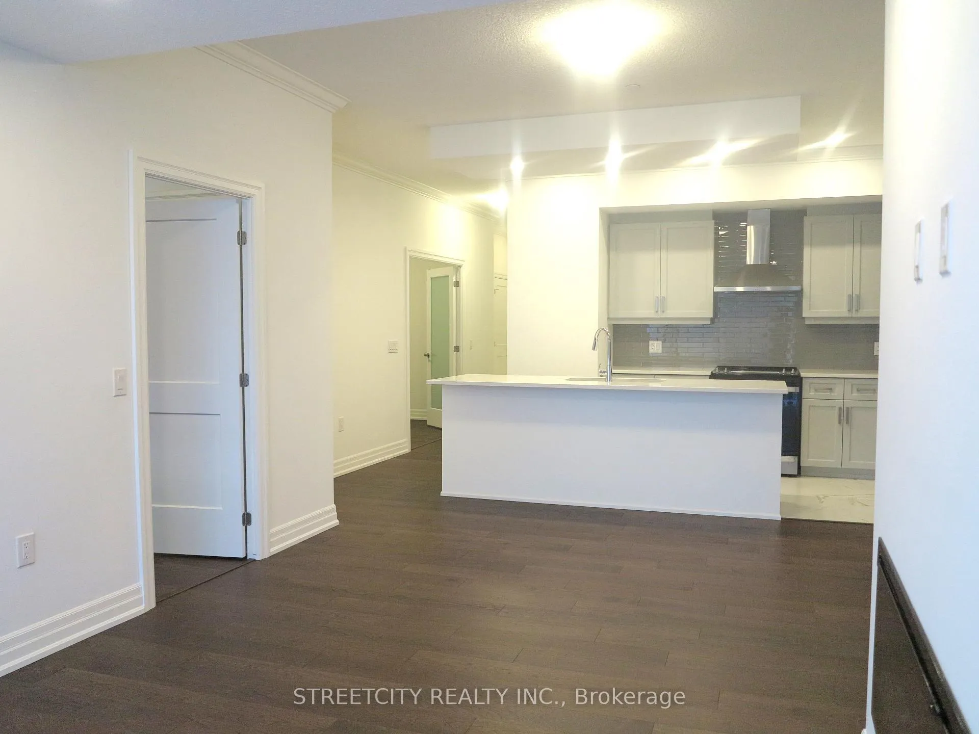 Photo 11 of Unit 111, 480 Callaway Road, London, North R — HOMEH