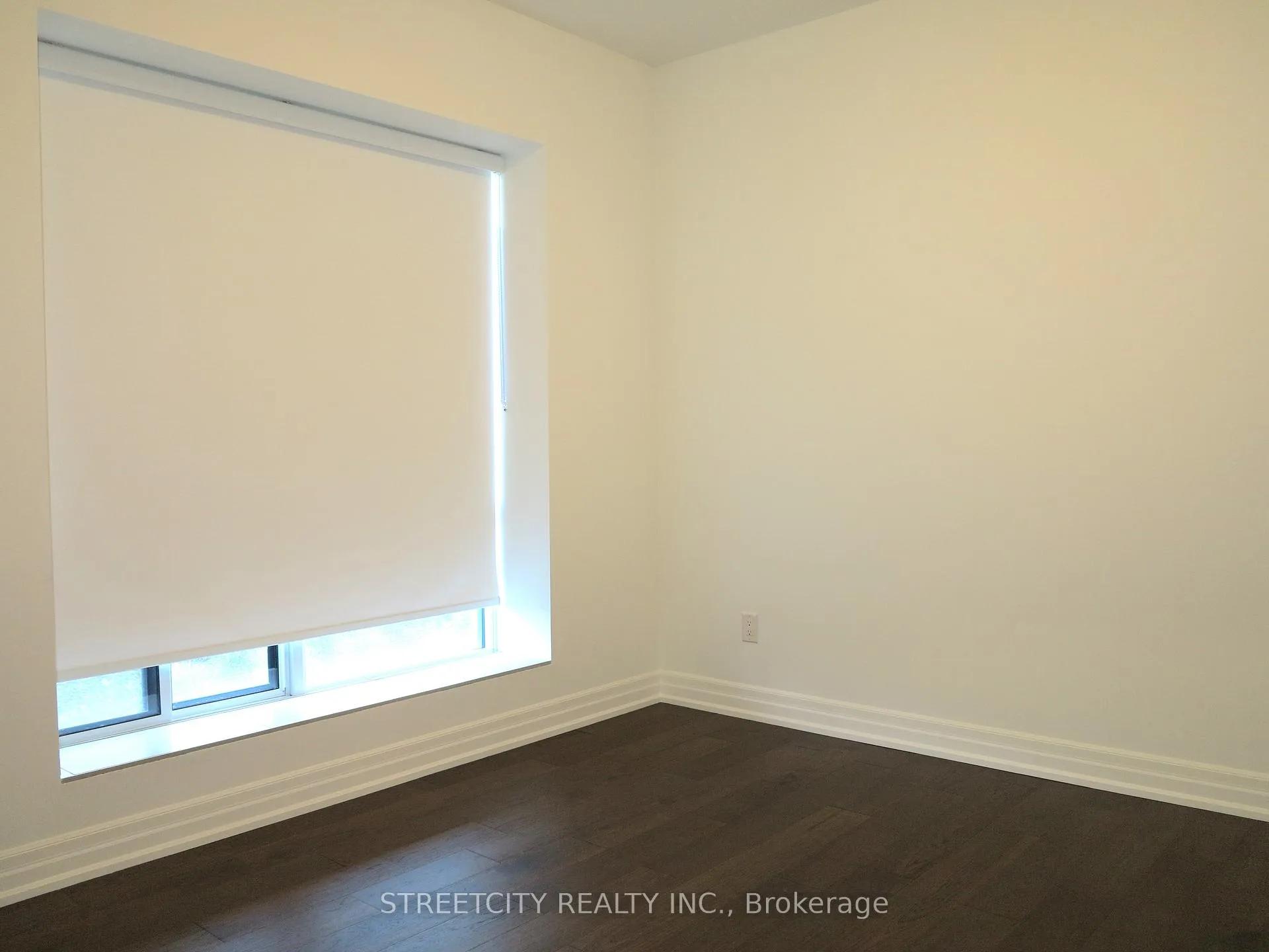Photo 19 of Unit 111, 480 Callaway Road, London, North R — HOMEH