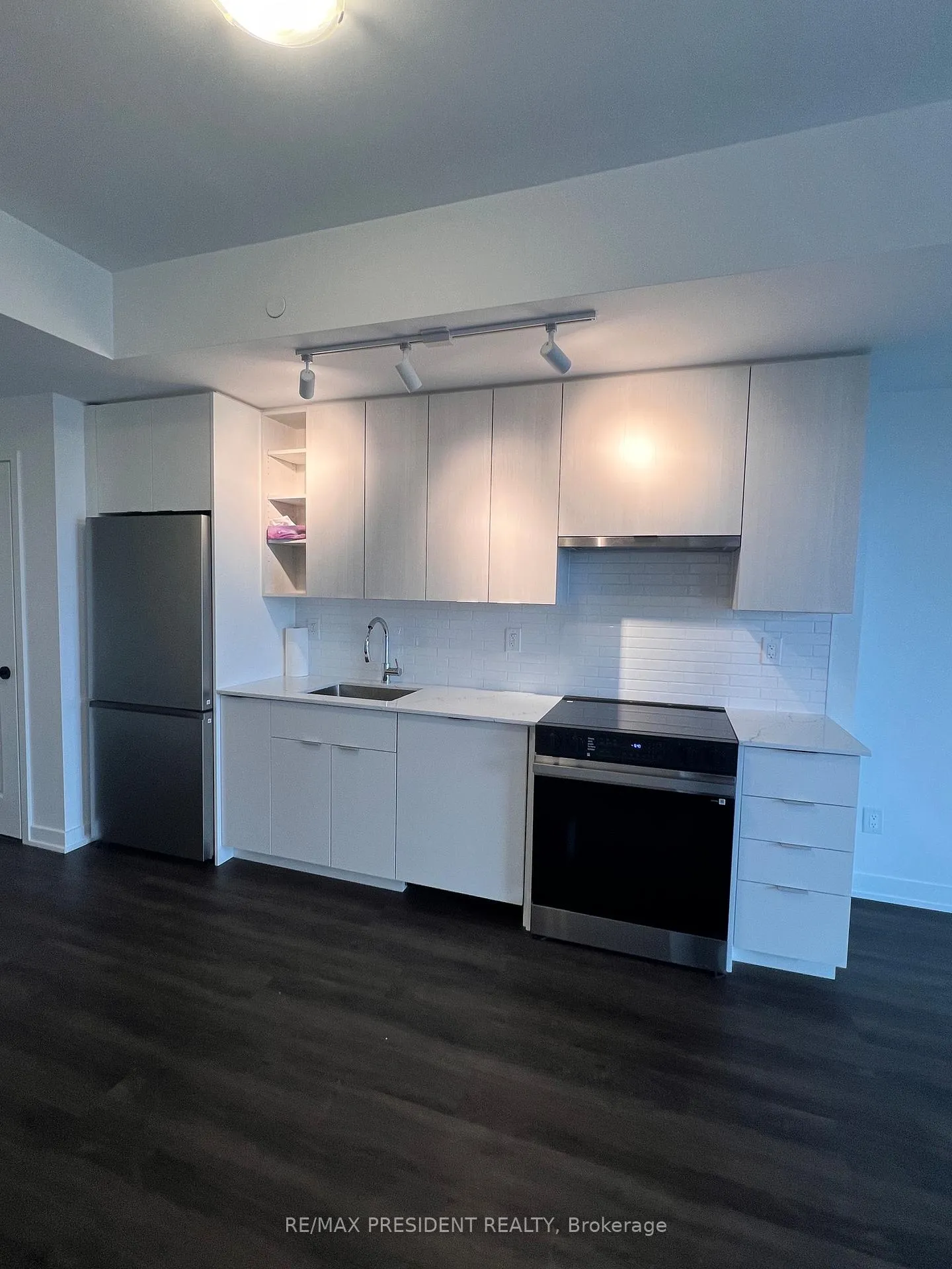 Photo 16 of Unit 2509, 2075 Lakeshore Road, Burlington, Brant — HOMEH
