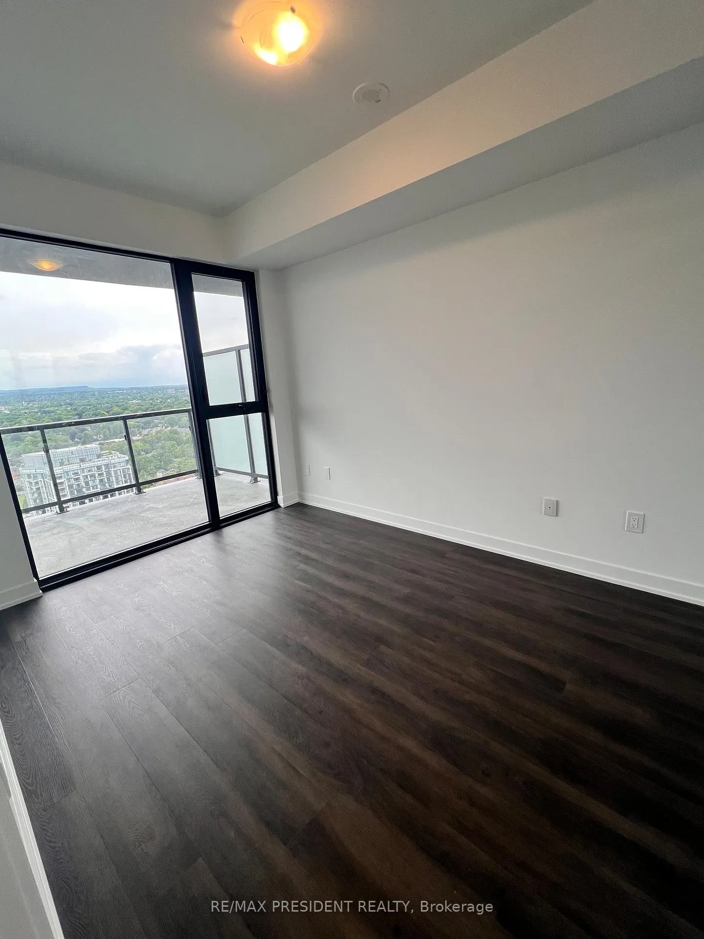 Photo 18 of Unit 2509, 2075 Lakeshore Road, Burlington, Brant — HOMEH