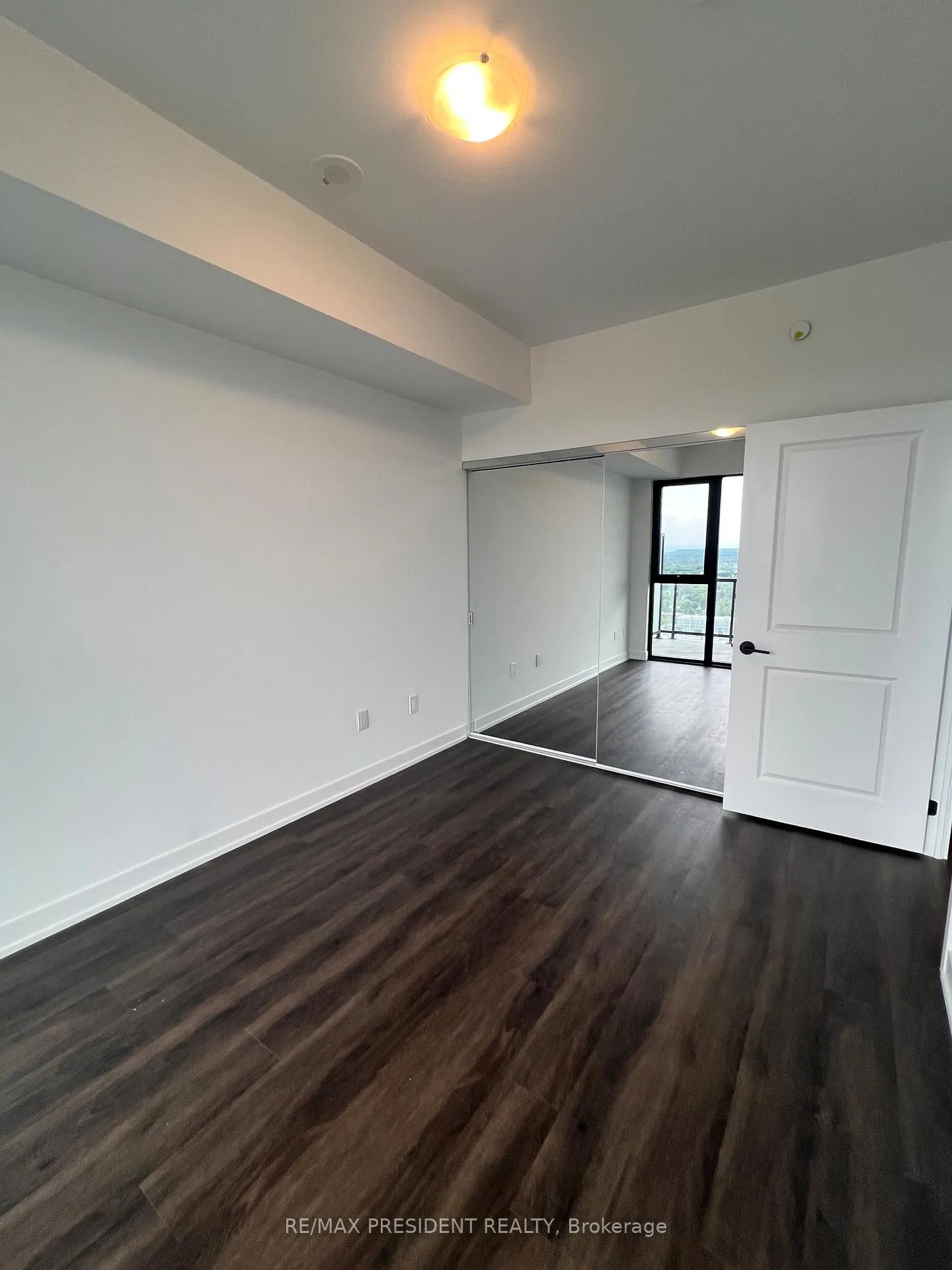 Photo 20 of Unit 2509, 2075 Lakeshore Road, Burlington, Brant — HOMEH