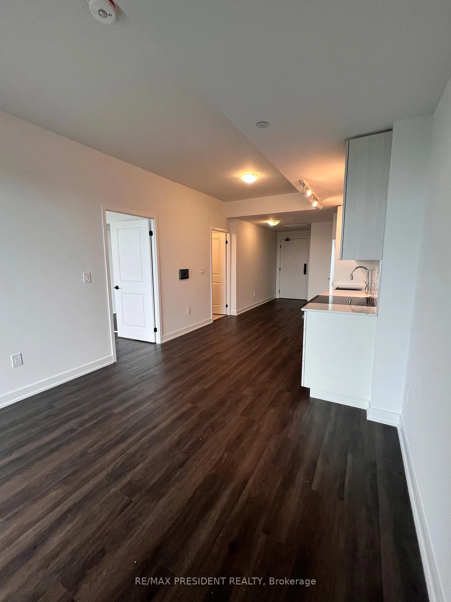 Photo 21 of Unit 2509, 2075 Lakeshore Road, Burlington, Brant — HOMEH