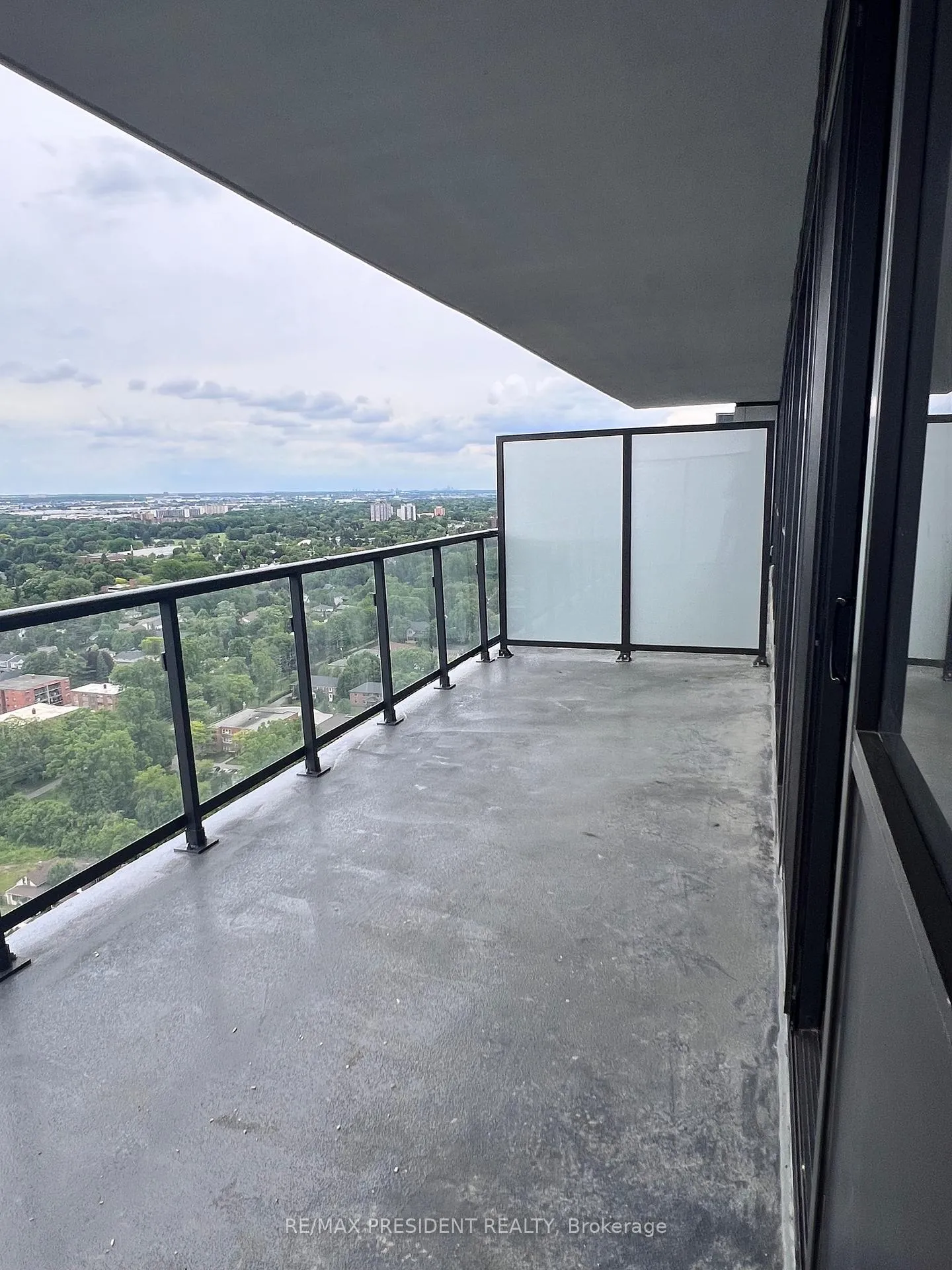 Photo 23 of Unit 2509, 2075 Lakeshore Road, Burlington, Brant — HOMEH