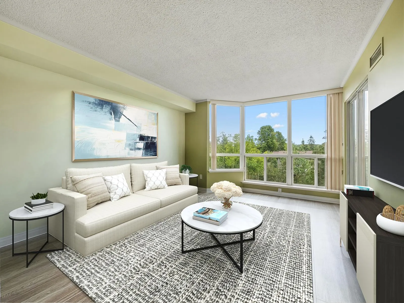 Photo 5 of Unit 415, 175 Cedar Avenue, Richmond Hill, Harding — HOMEH