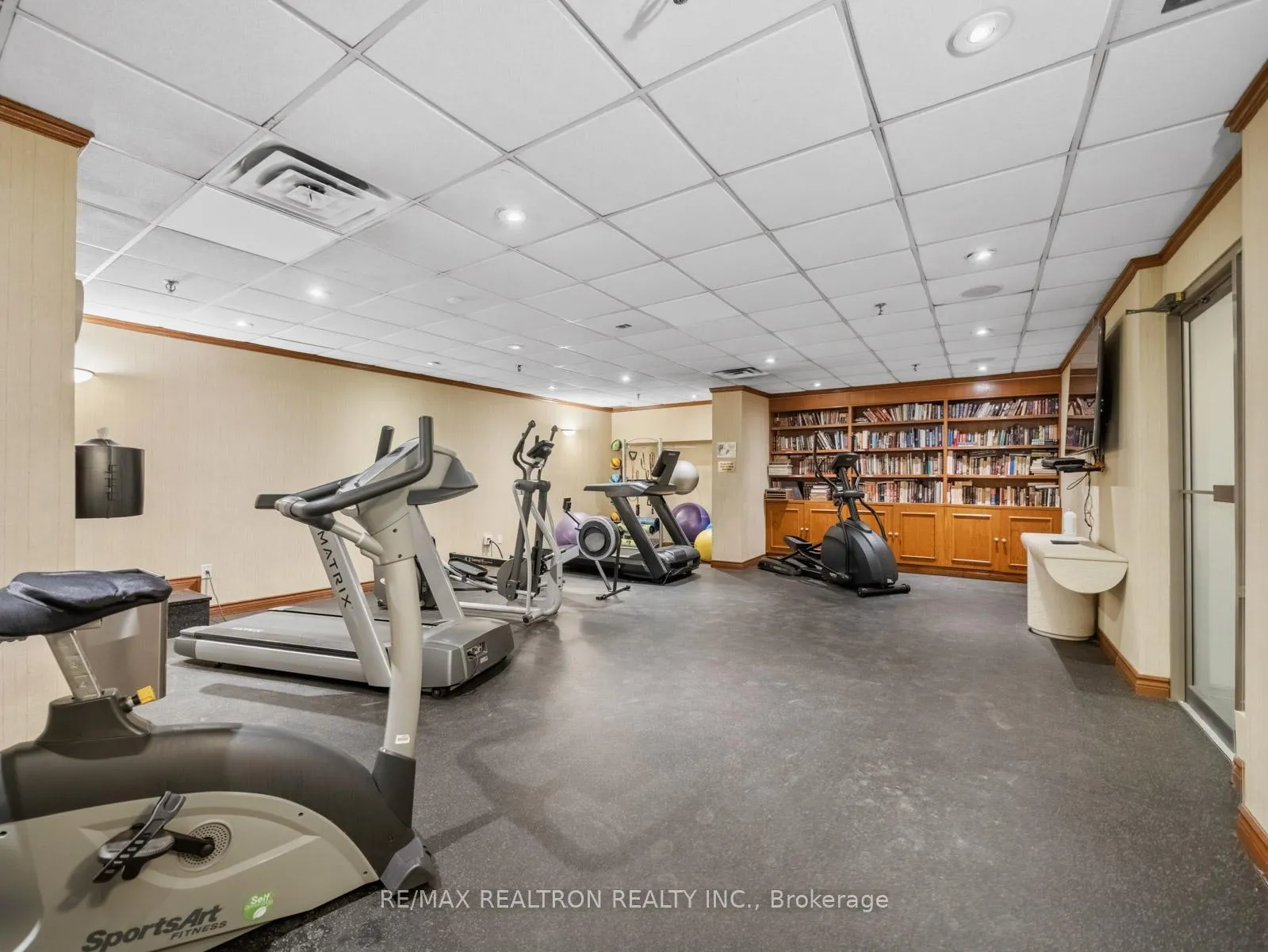 Photo 22 of Unit 415, 175 Cedar Avenue, Richmond Hill, Harding — HOMEH