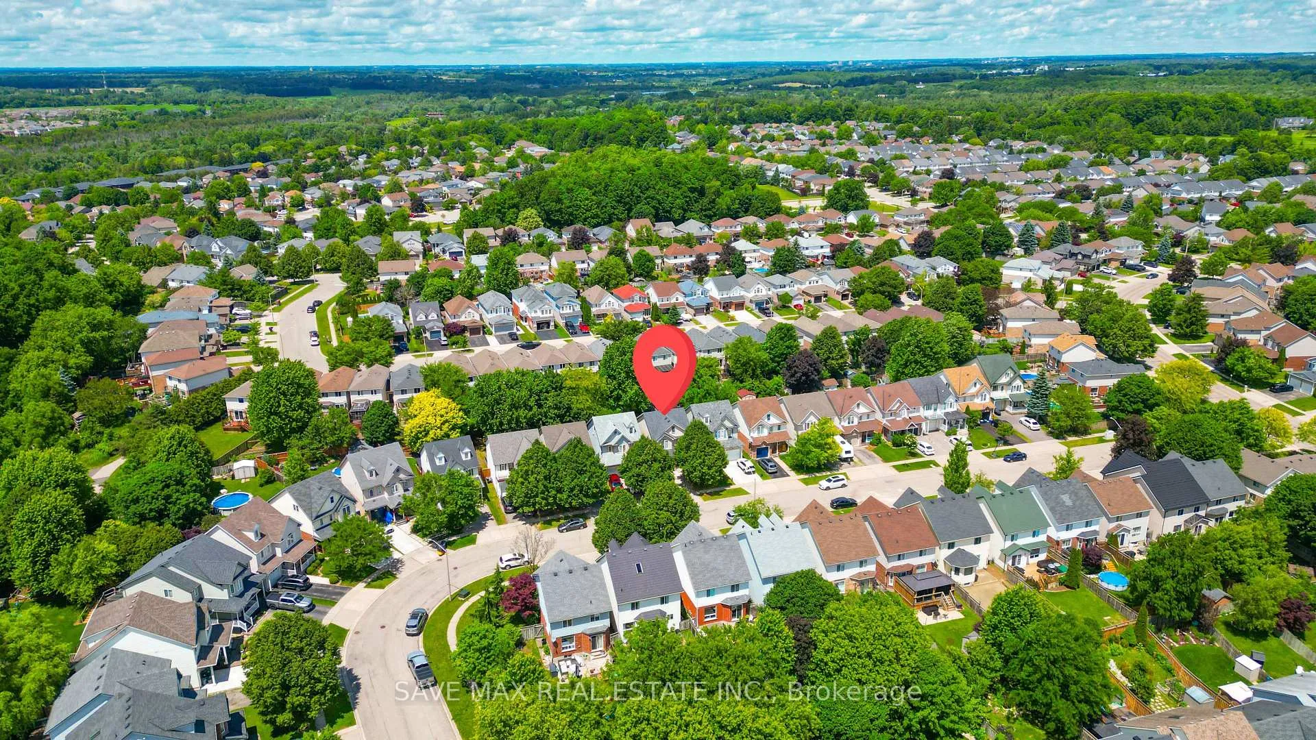 Photo 4 of 36 Marcy Crescent, Cambridge, Hespeler Village — HOMEH